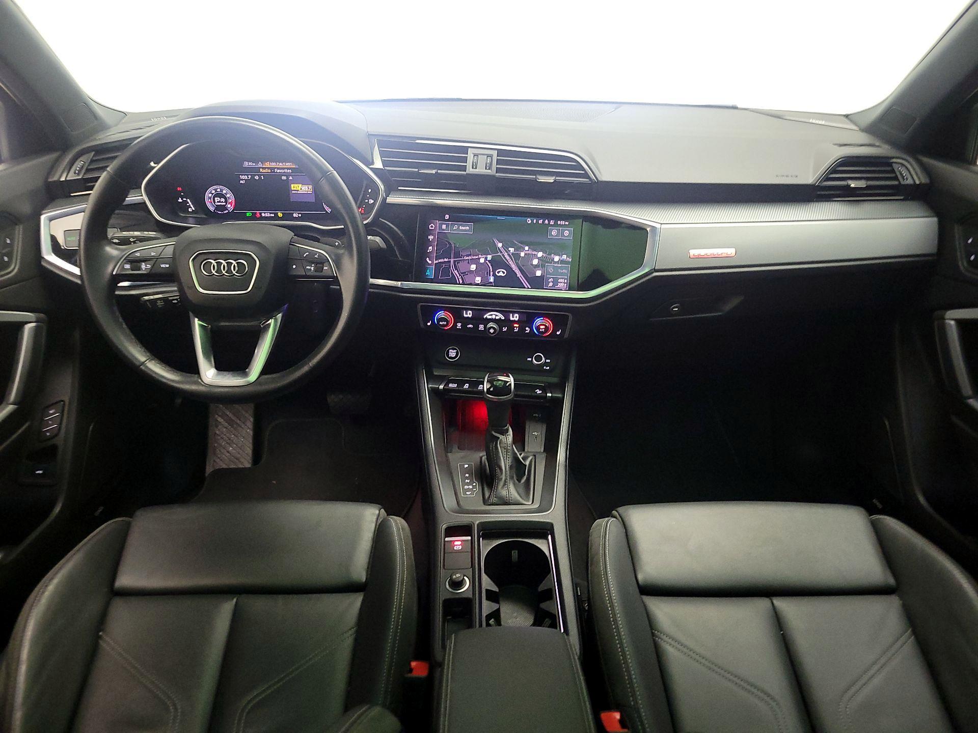 Thumbnail: 2022 Audi Q3 - 9
