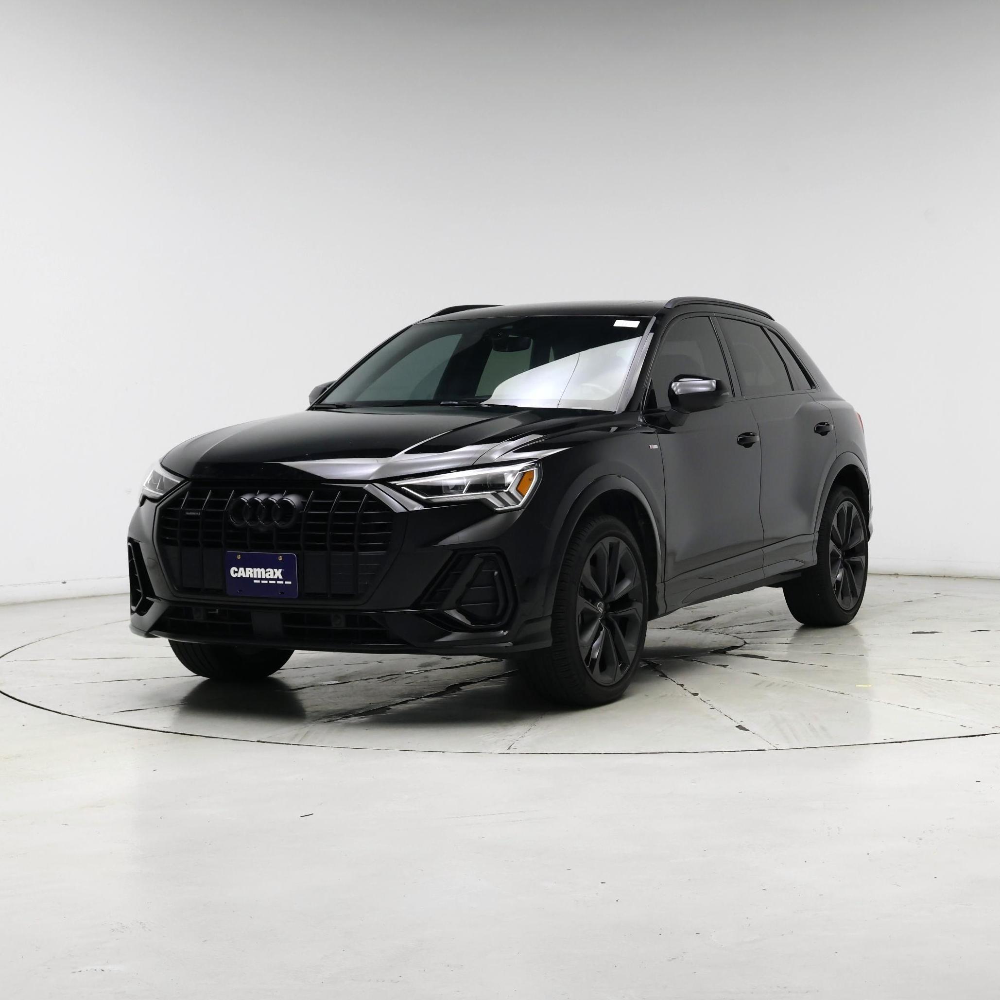 Thumbnail: 2022 Audi Q3 - 4