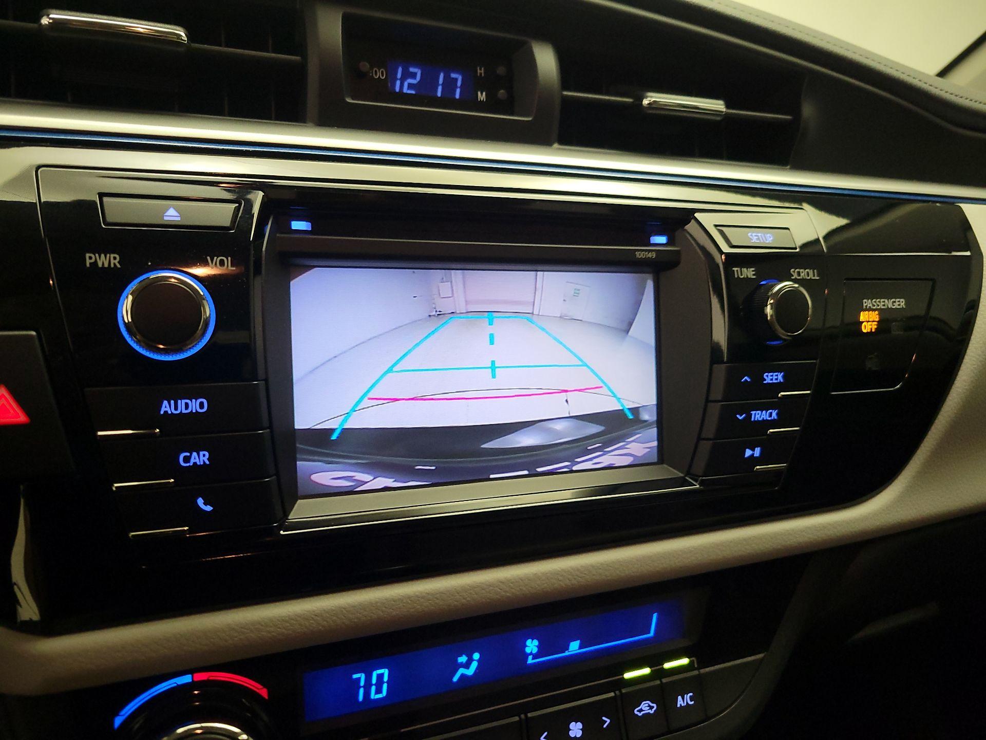 Thumbnail: 2015 Toyota Corolla - 14