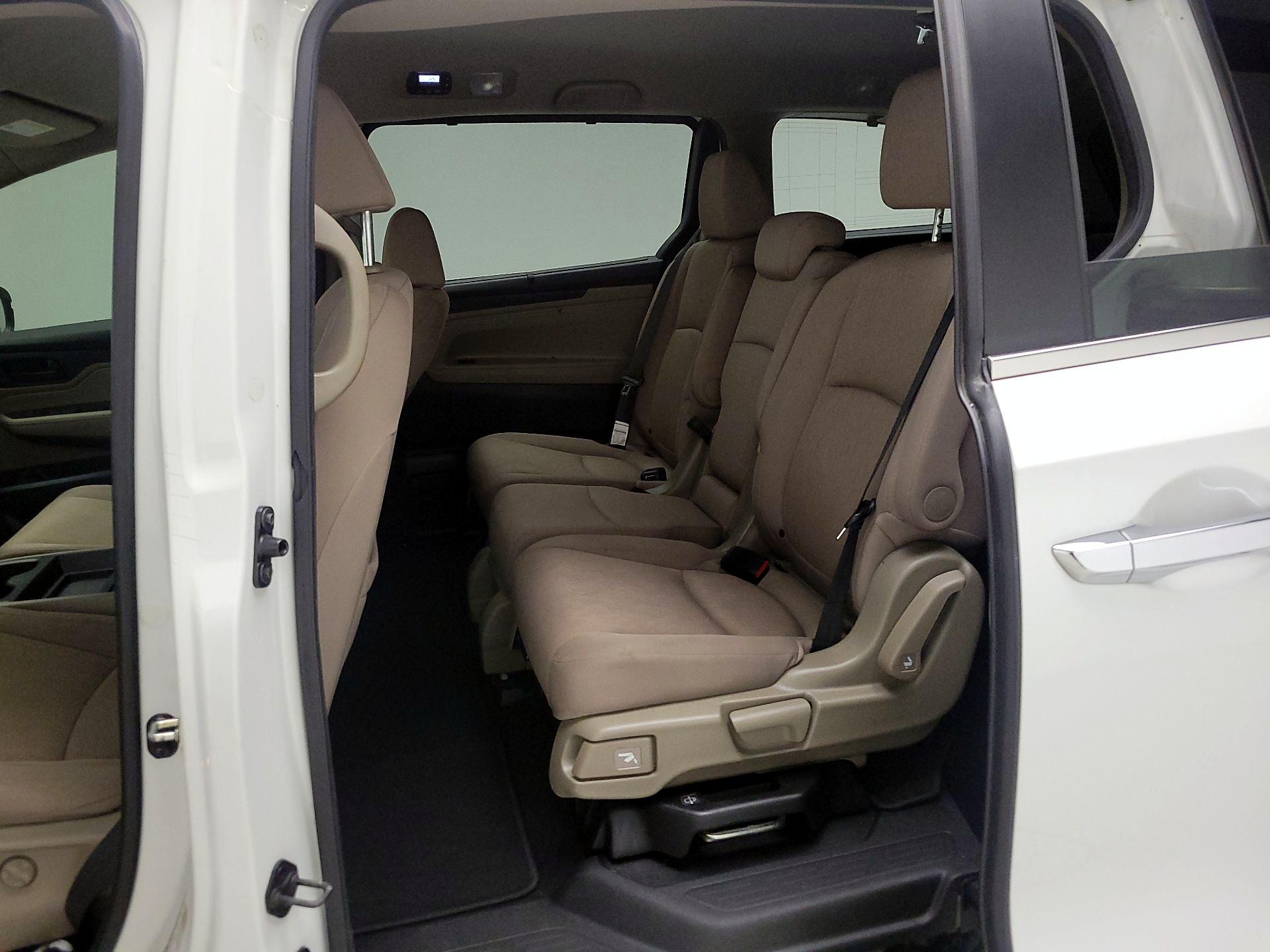 Thumbnail: 2020 Honda Odyssey - 9
