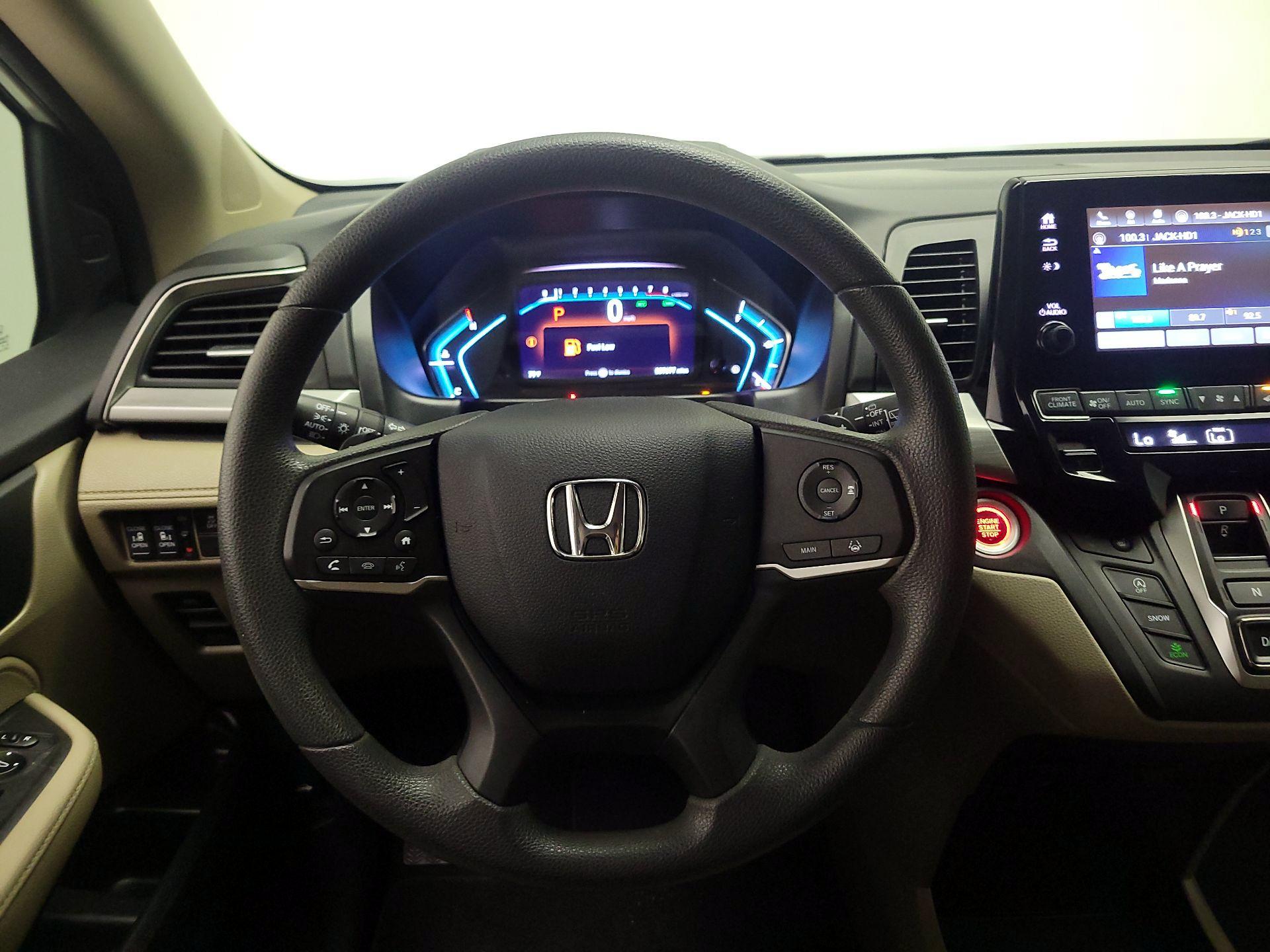 Thumbnail: 2020 Honda Odyssey - 10