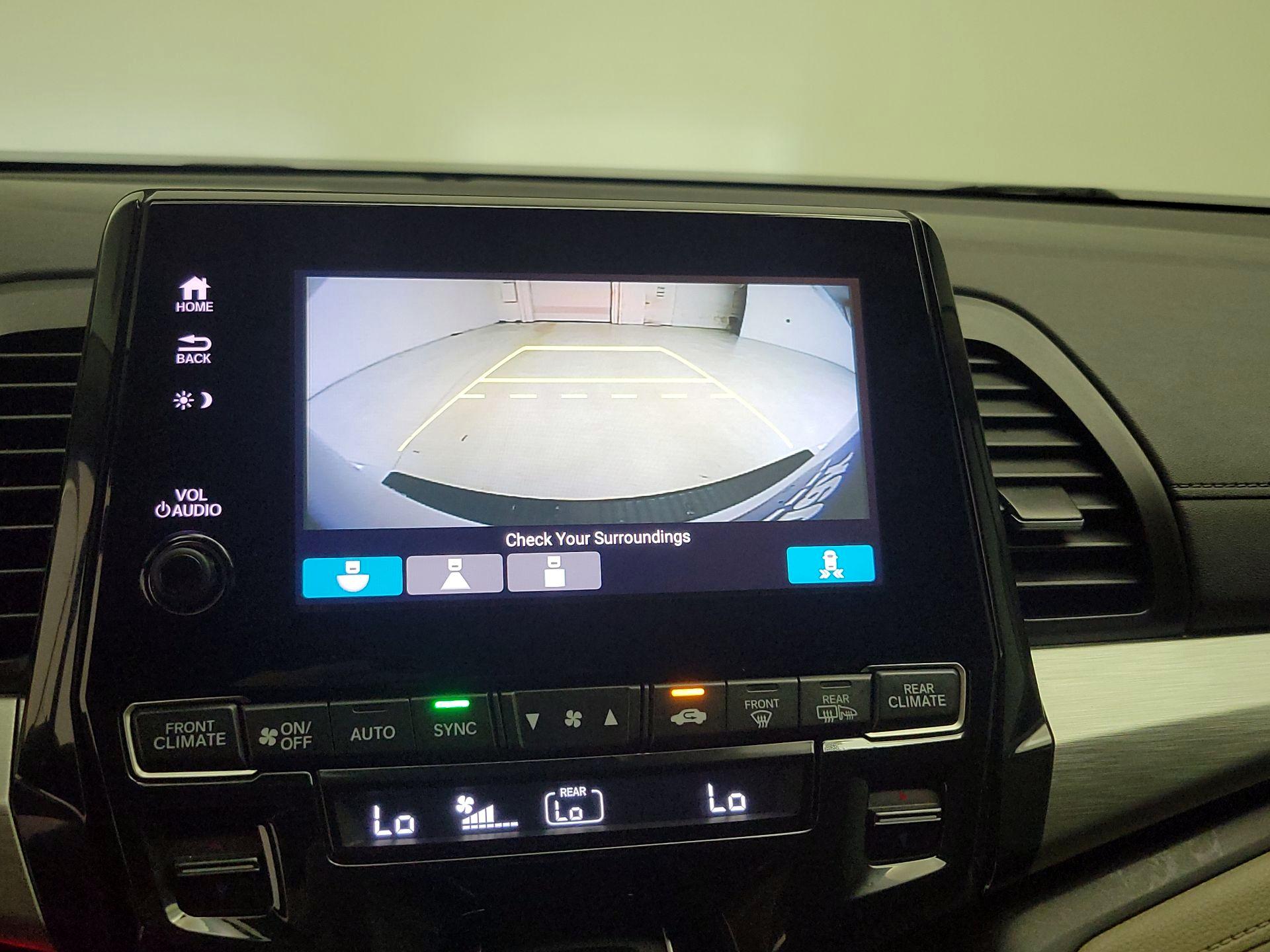 Thumbnail: 2020 Honda Odyssey - 14