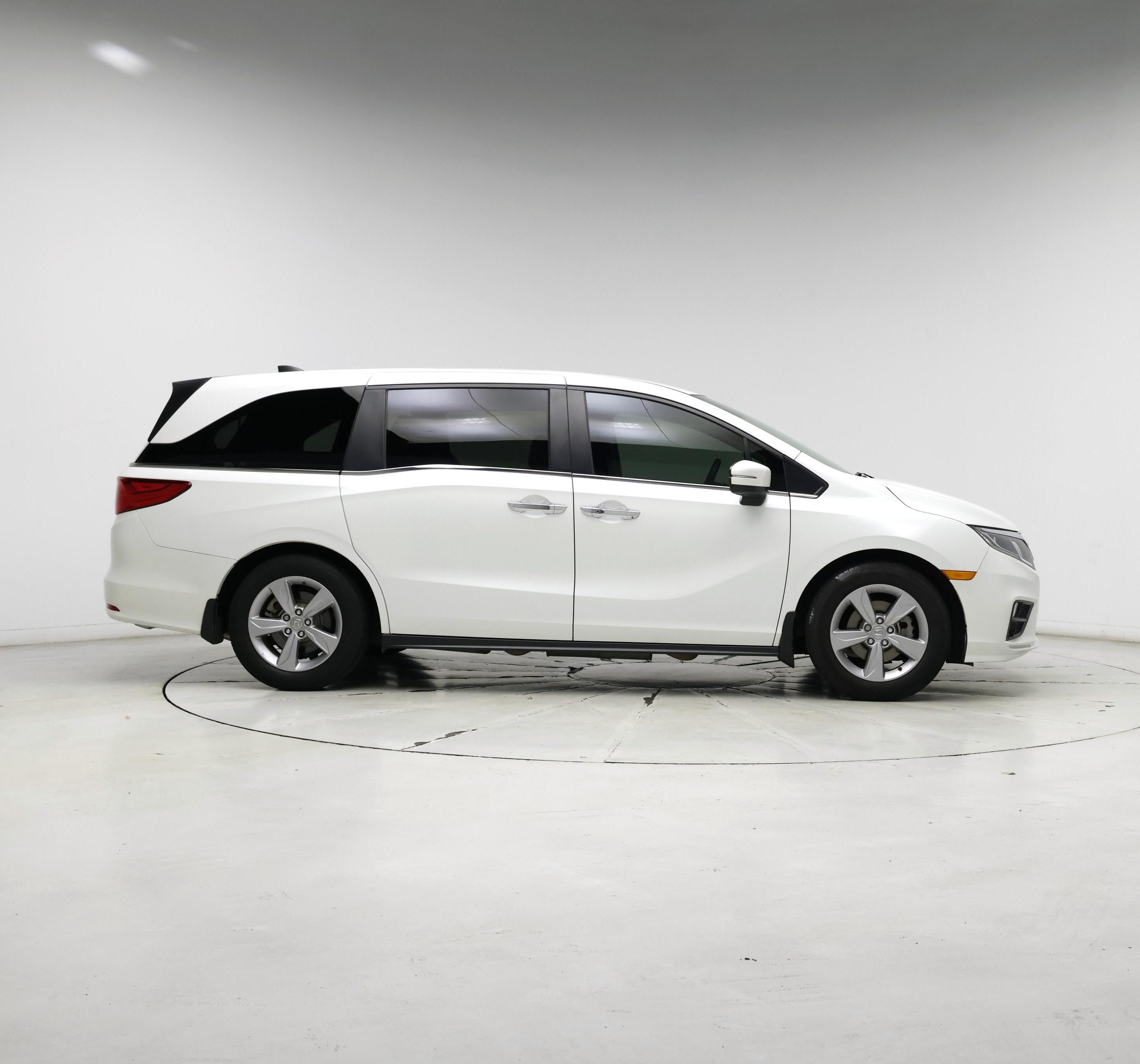 Thumbnail: 2020 Honda Odyssey - 7