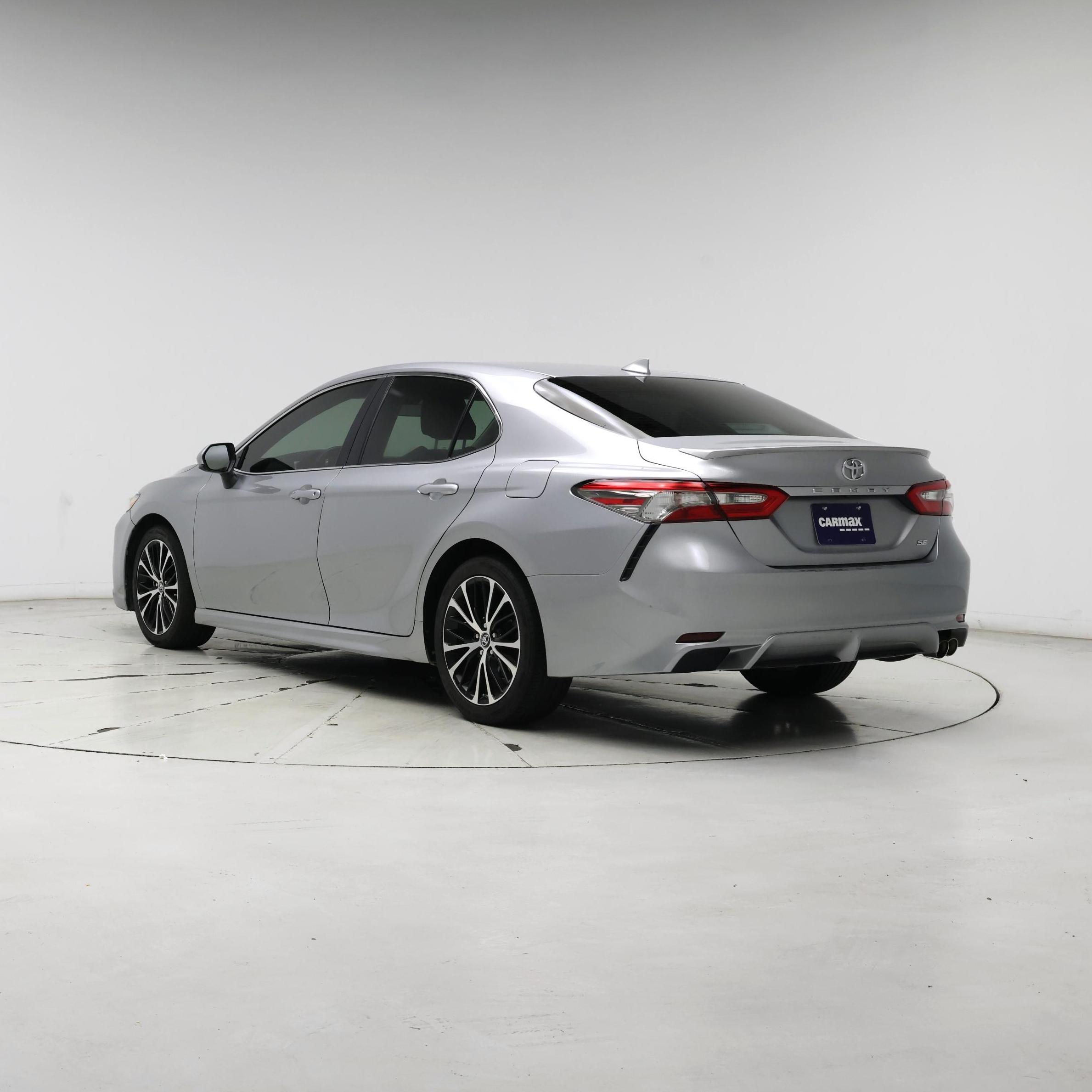 Thumbnail: 2019 Toyota Camry - 2