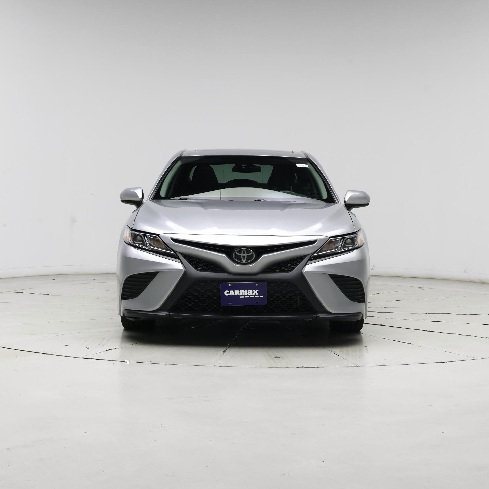 Thumbnail: 2019 Toyota Camry - 5