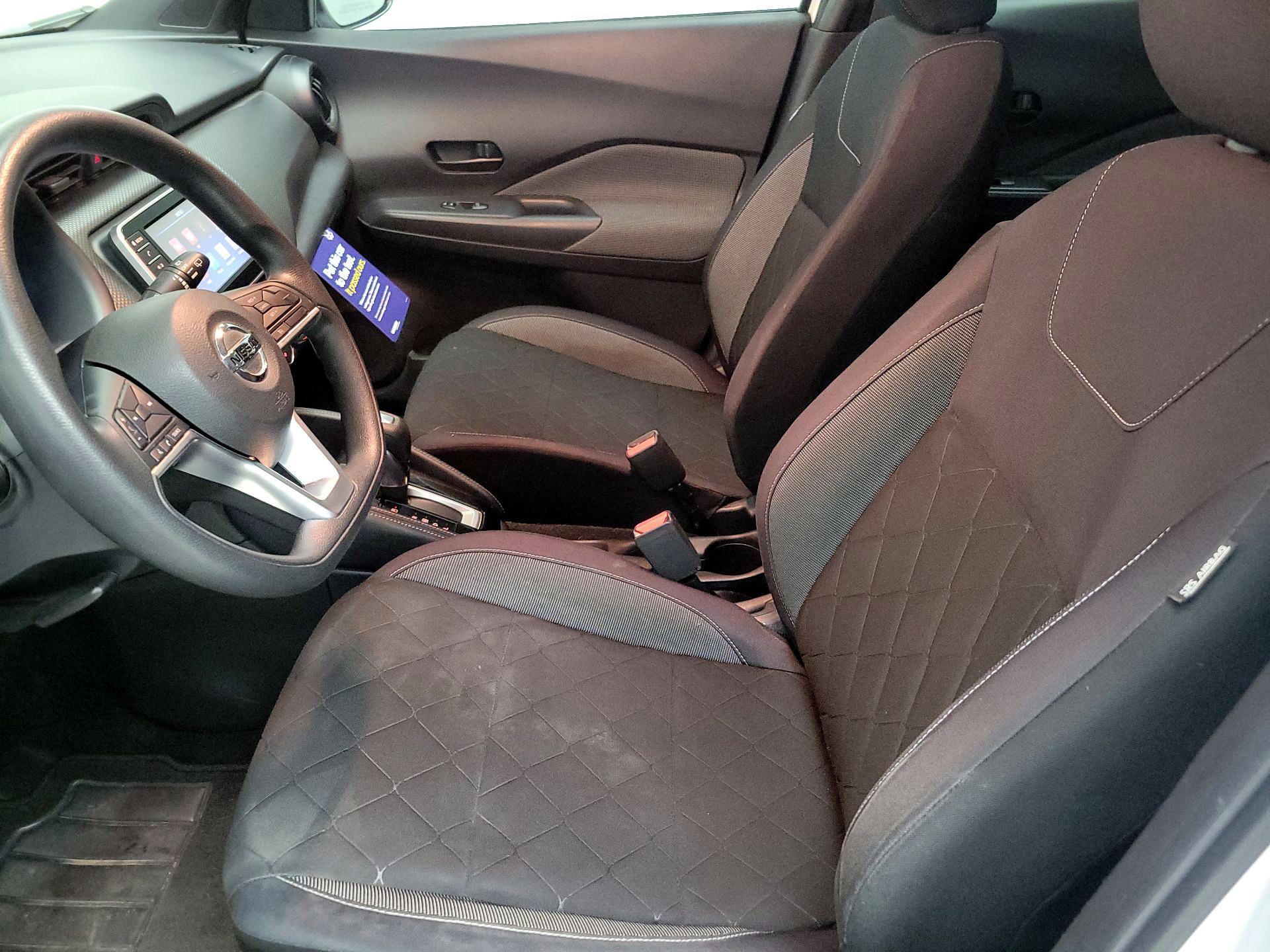 Thumbnail: 2019 Nissan Kicks - 11