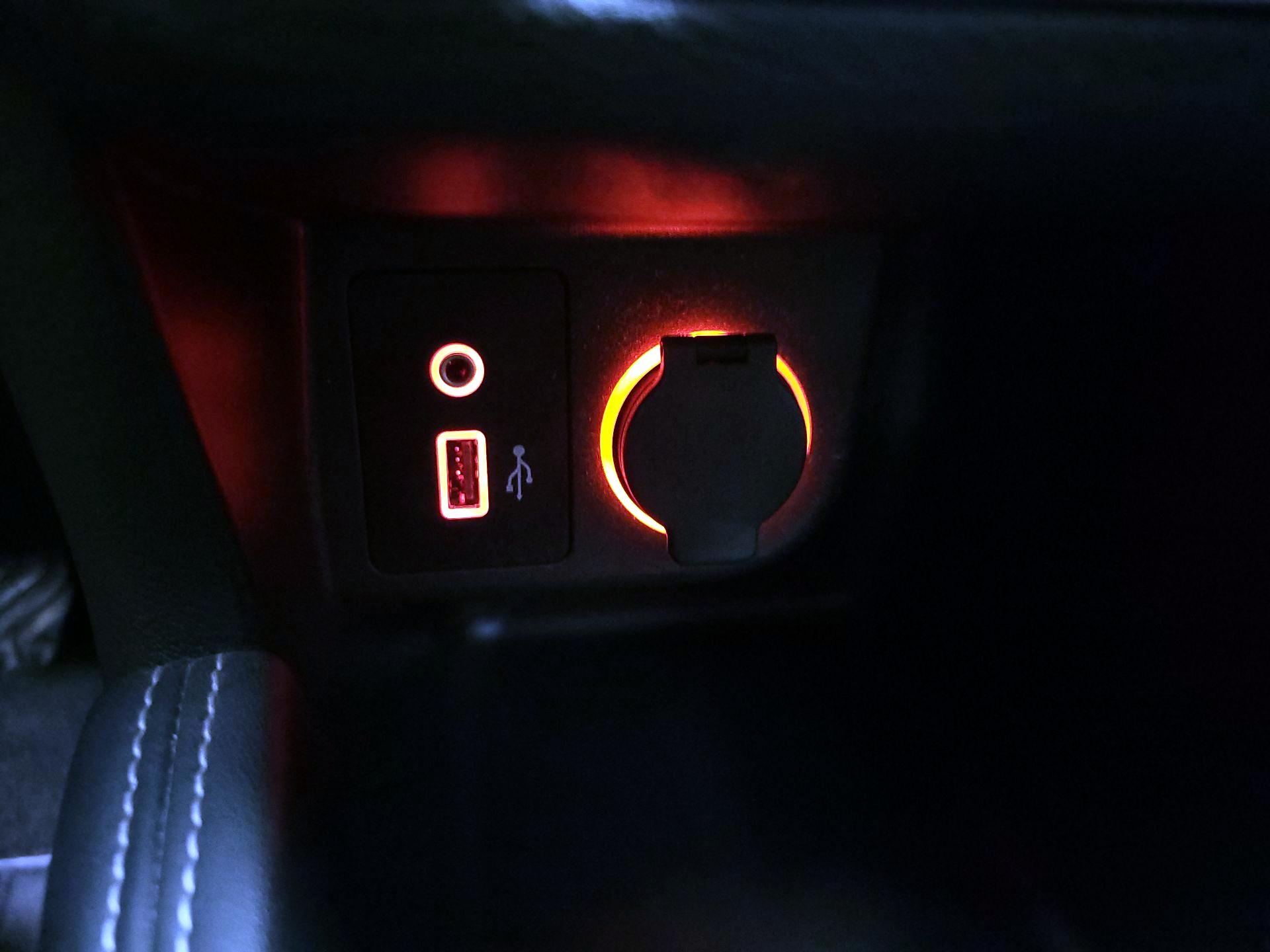 Thumbnail: 2019 Nissan Kicks - 18