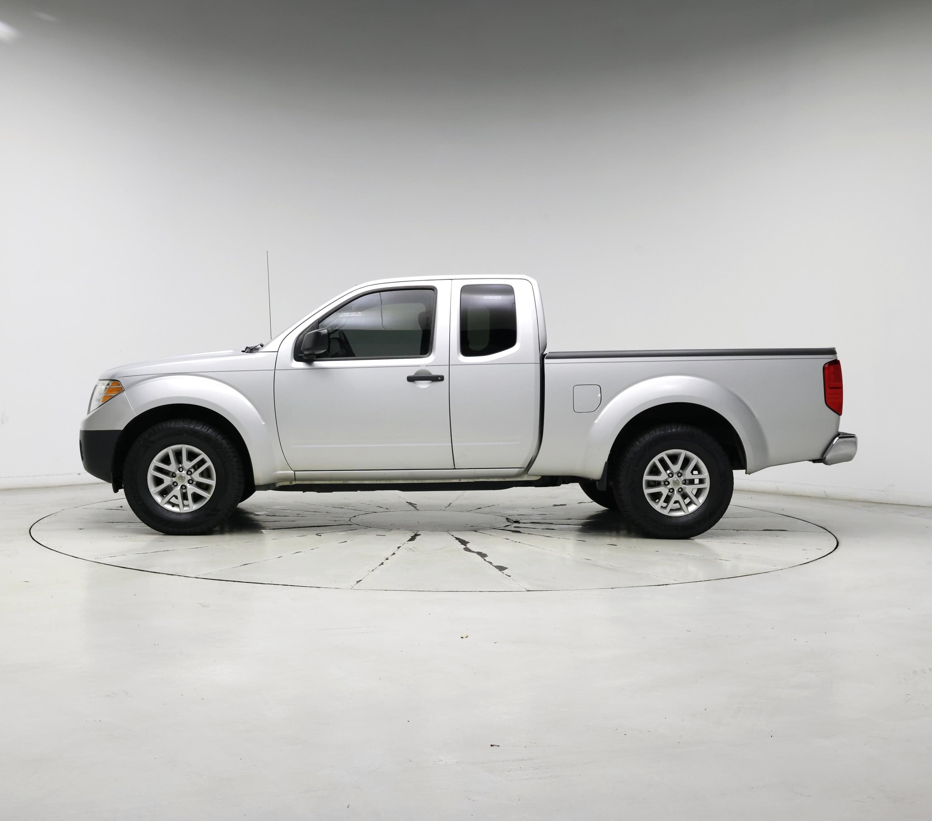 Thumbnail: 2015 Nissan Frontier - 3