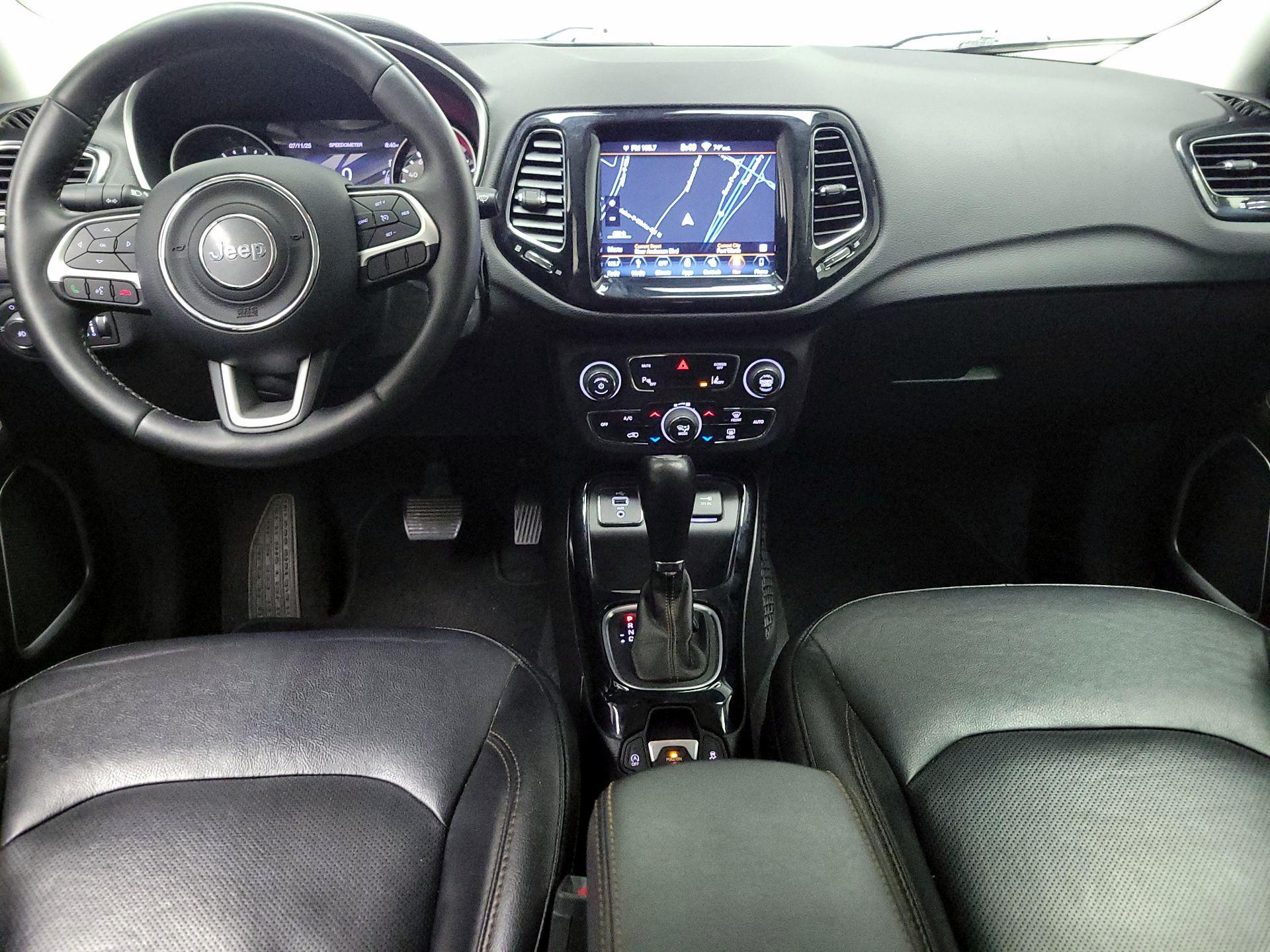 Thumbnail: 2018 Jeep Compass - 9