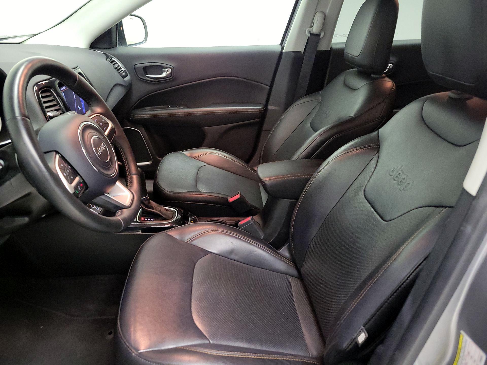 Thumbnail: 2018 Jeep Compass - 11