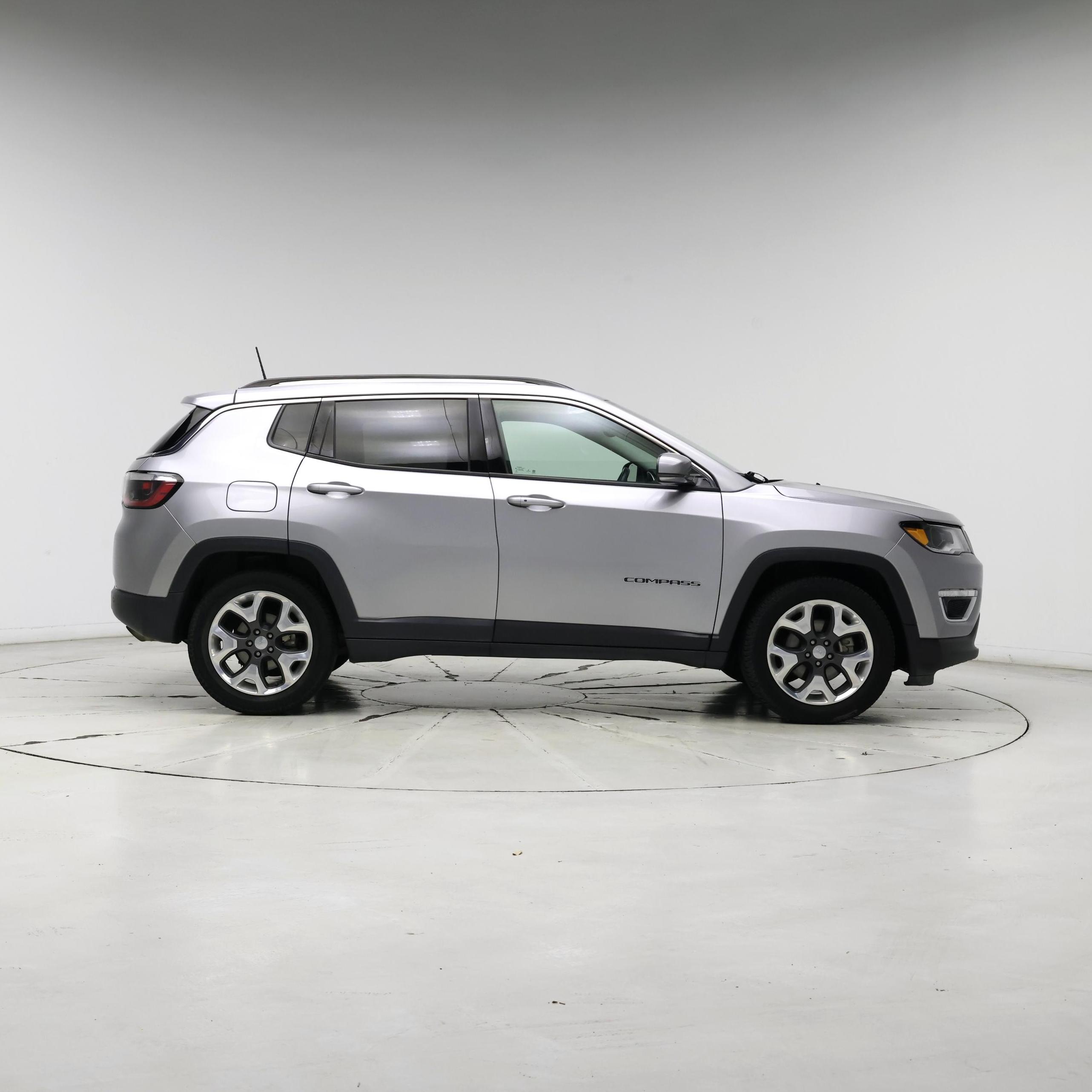 Thumbnail: 2018 Jeep Compass - 7