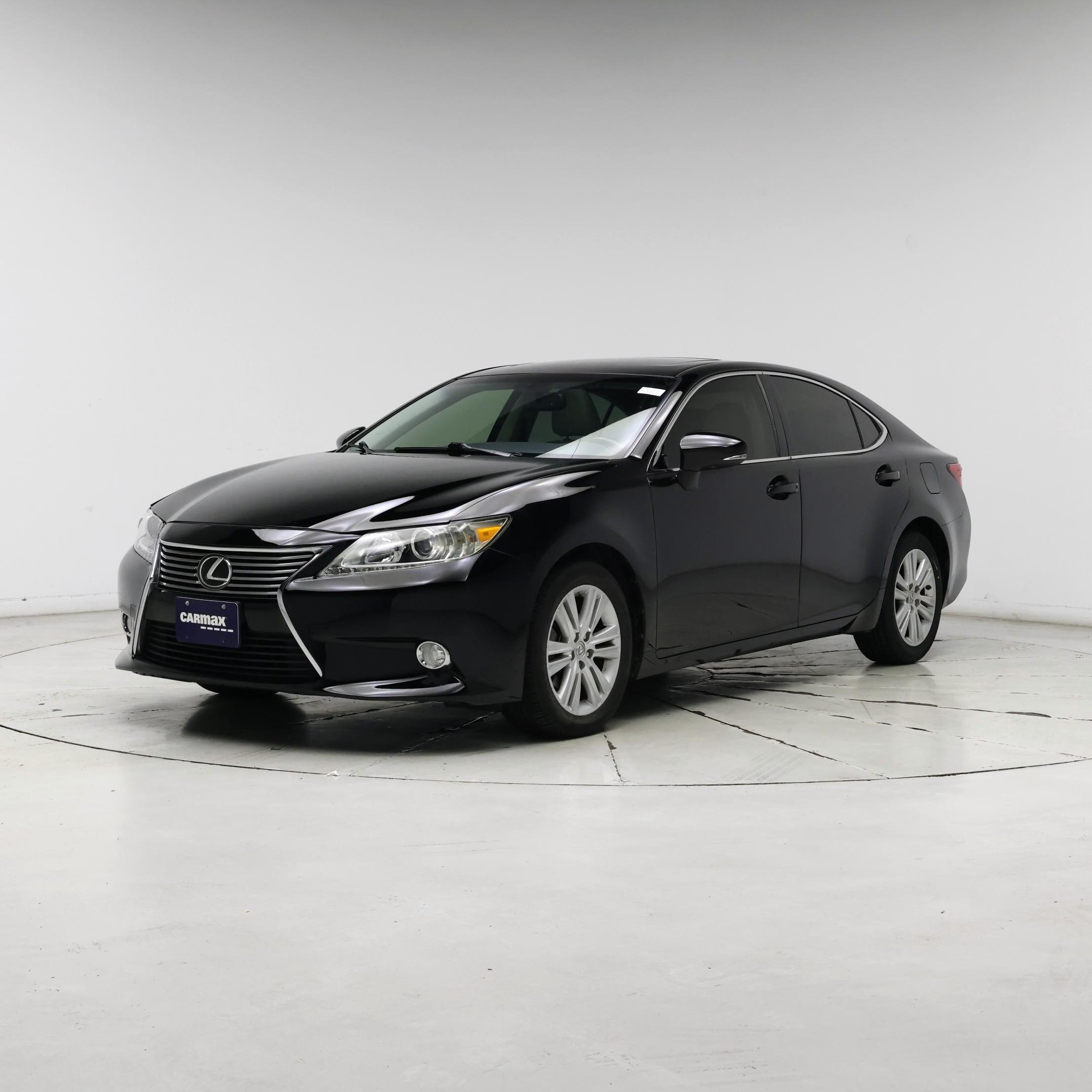 Thumbnail: 2015 Lexus ES - 4