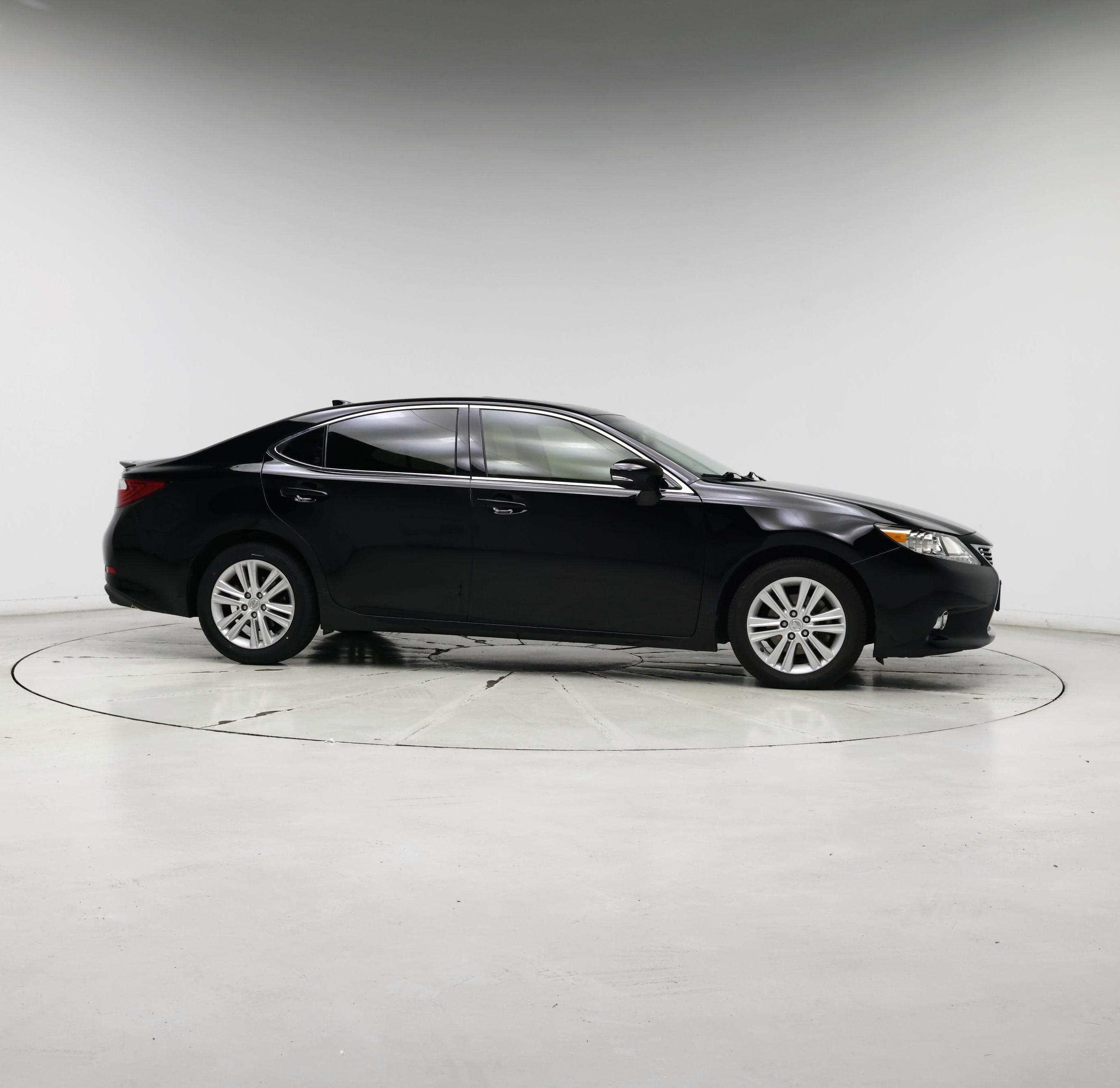 Thumbnail: 2015 Lexus ES - 7