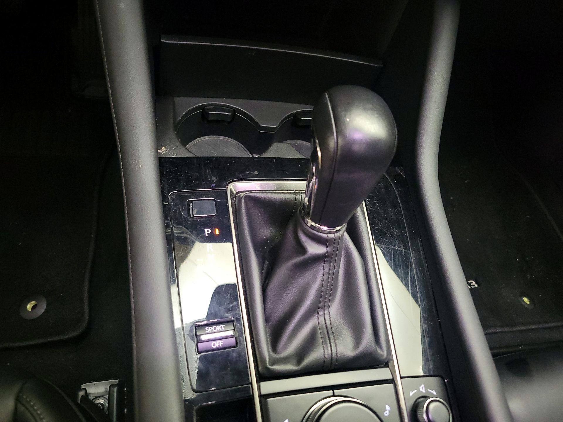 Thumbnail: 2019 Mazda Mazda3 - 18