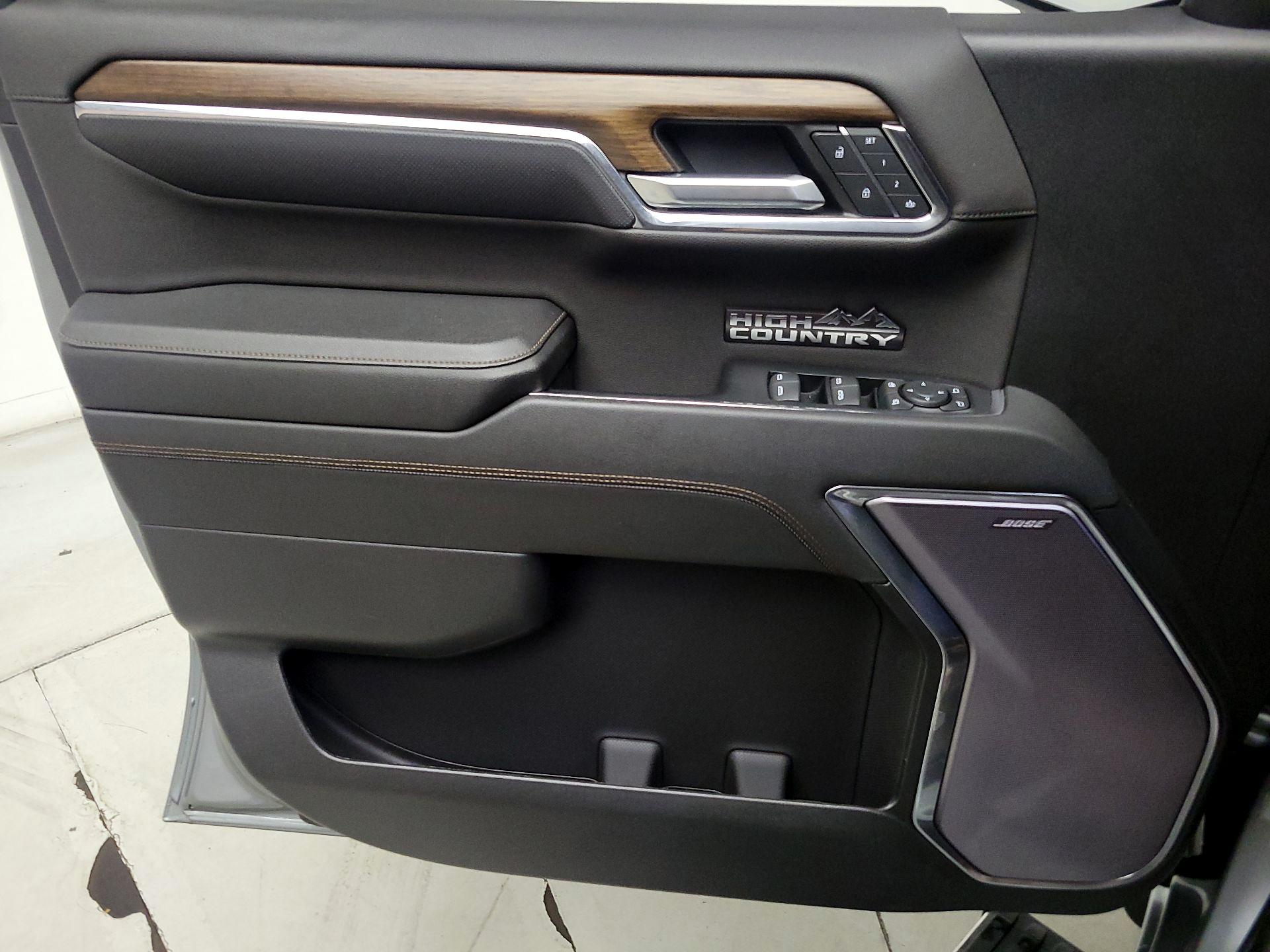 Thumbnail: 2023 Chevrolet Silverado 1500 - 12
