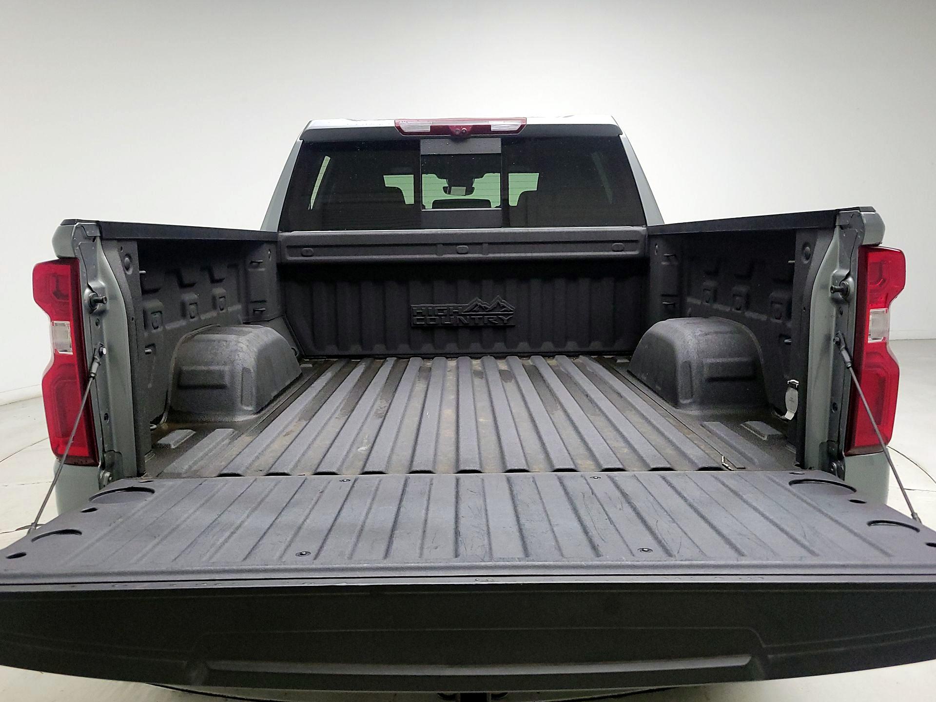 Thumbnail: 2023 Chevrolet Silverado 1500 - 20