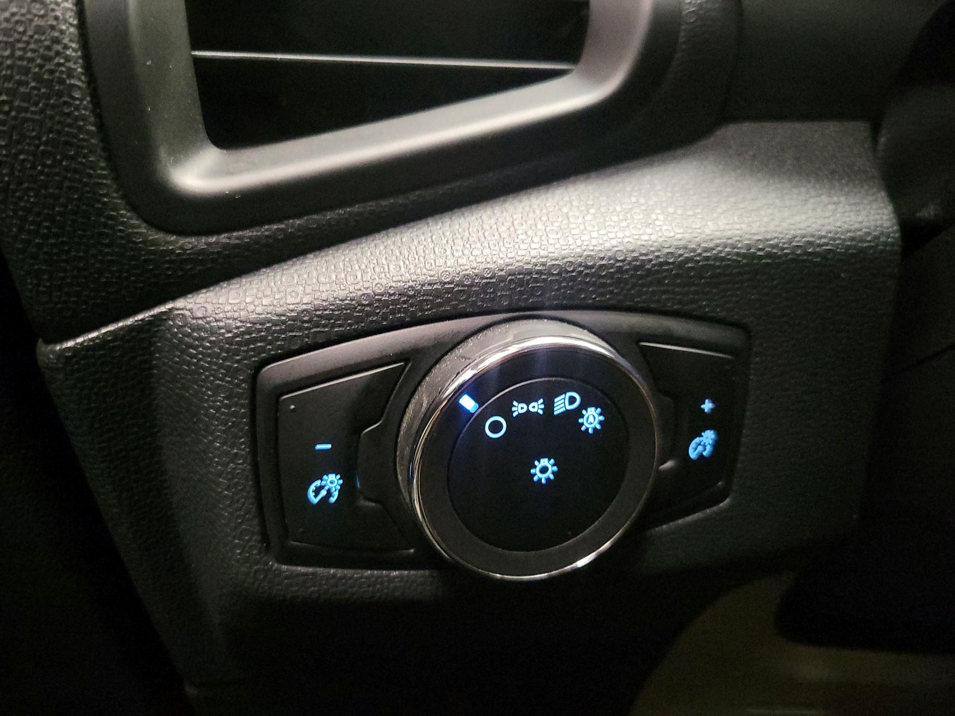 Thumbnail: 2019 Ford EcoSport - 13