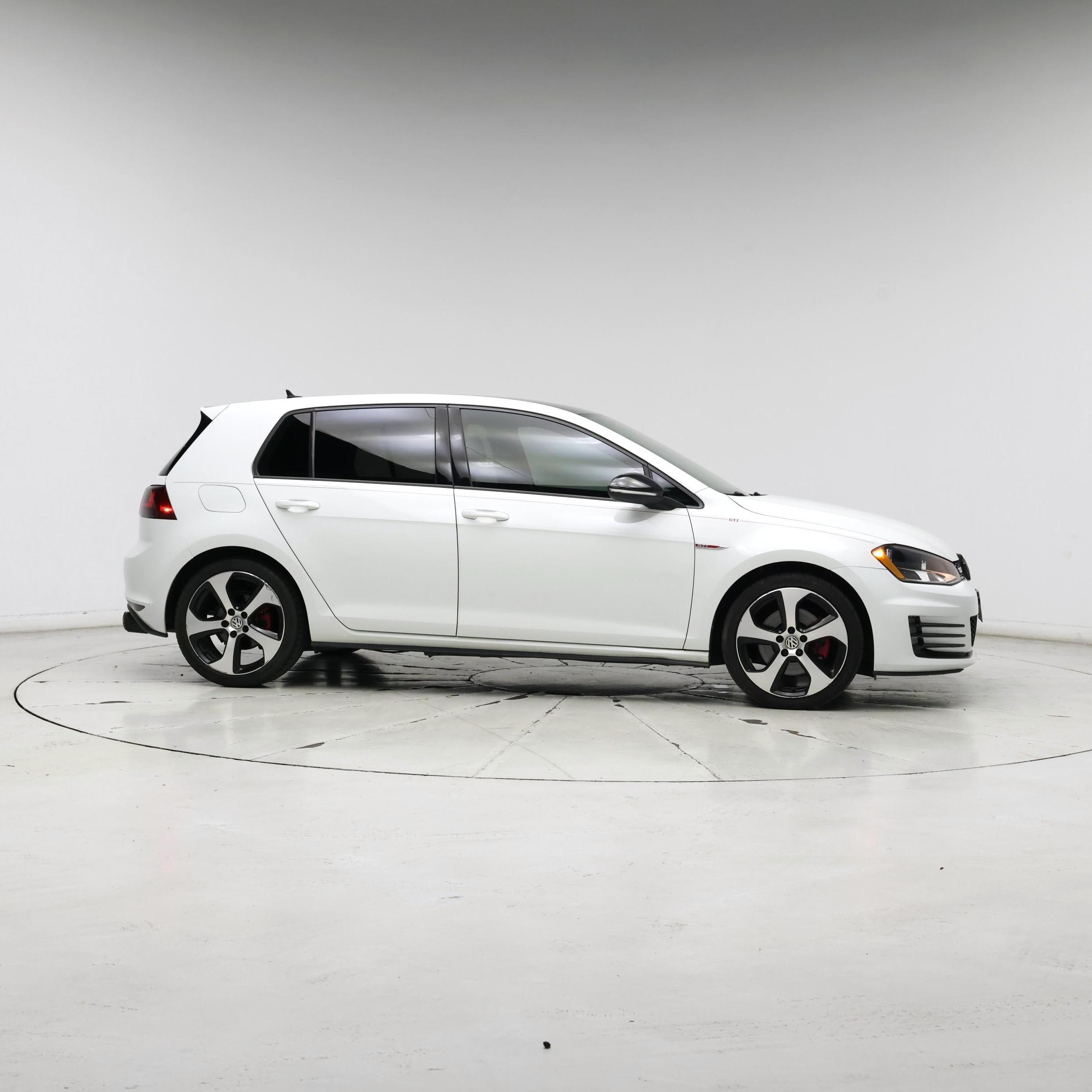 Thumbnail: 2017 Volkswagen Golf - 7