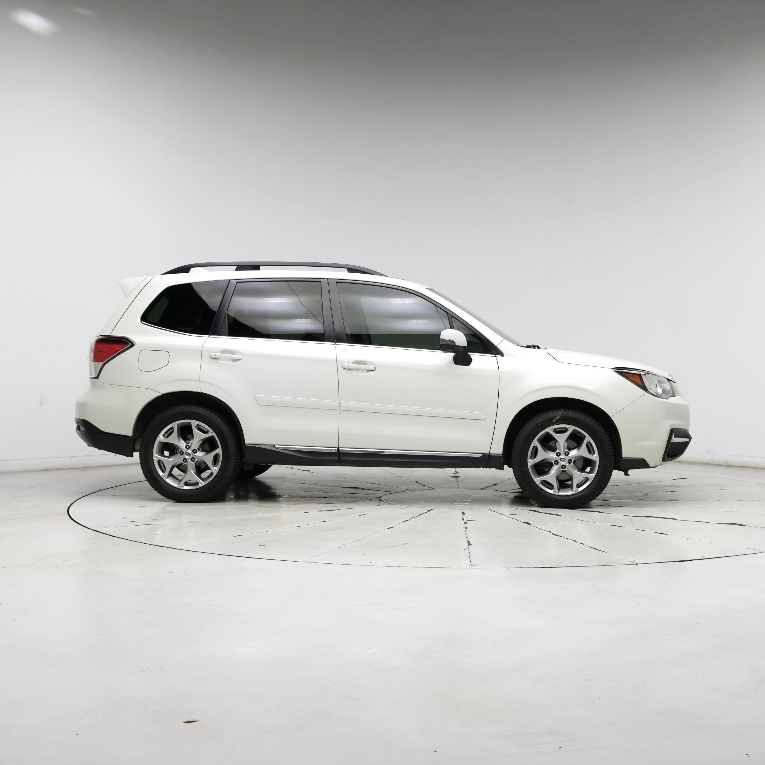 Thumbnail: 2017 Subaru Forester - 7