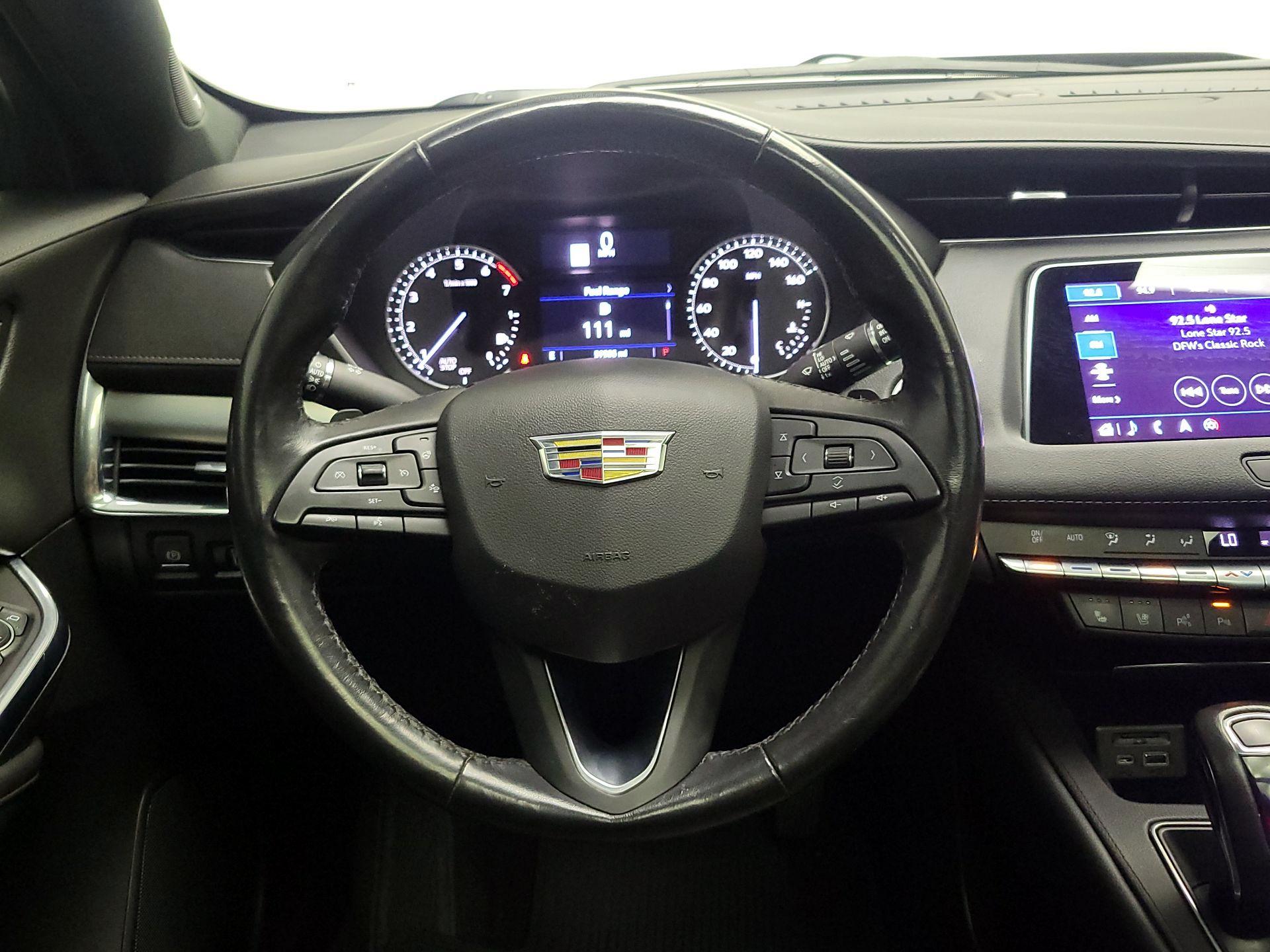Thumbnail: 2019 Cadillac XT4 - 10