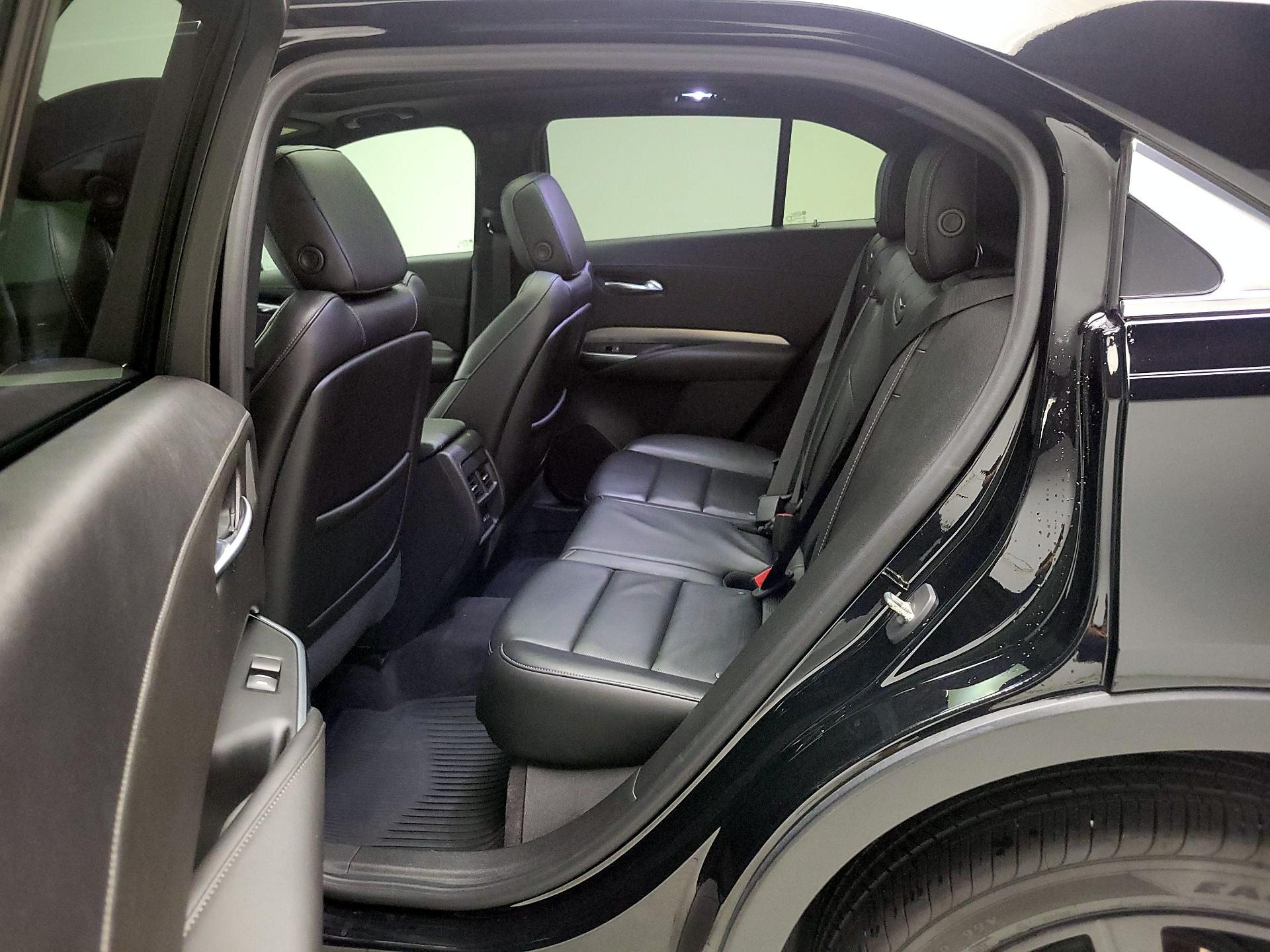 Thumbnail: 2019 Cadillac XT4 - 20