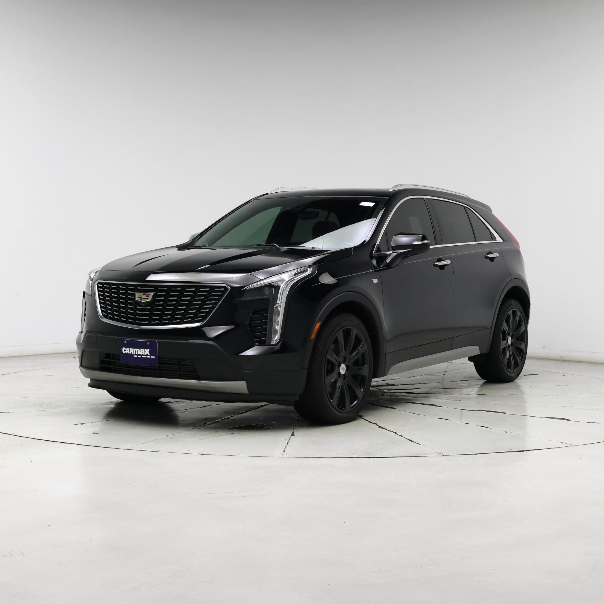 Thumbnail: 2019 Cadillac XT4 - 4