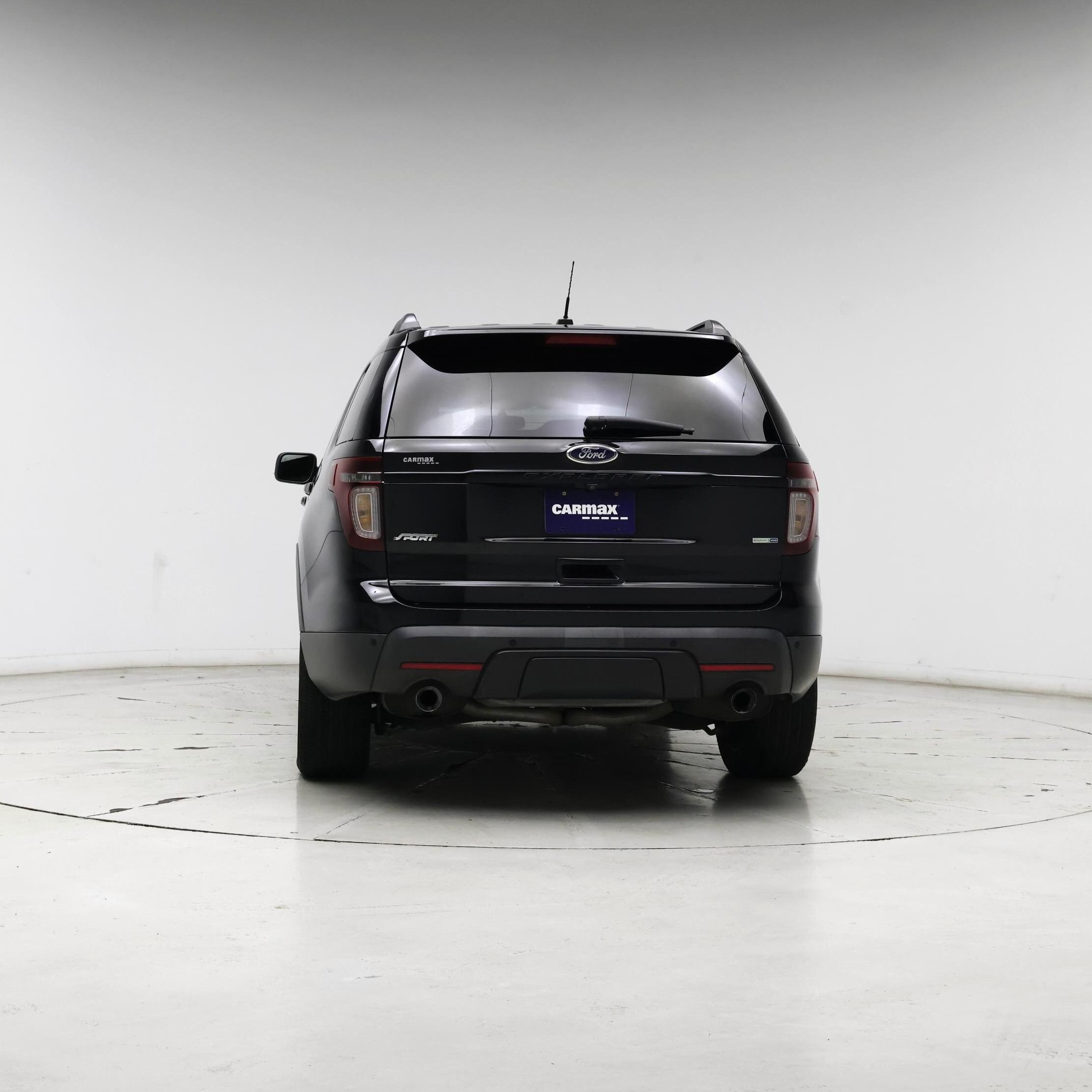 Thumbnail: 2015 Ford Explorer - 6