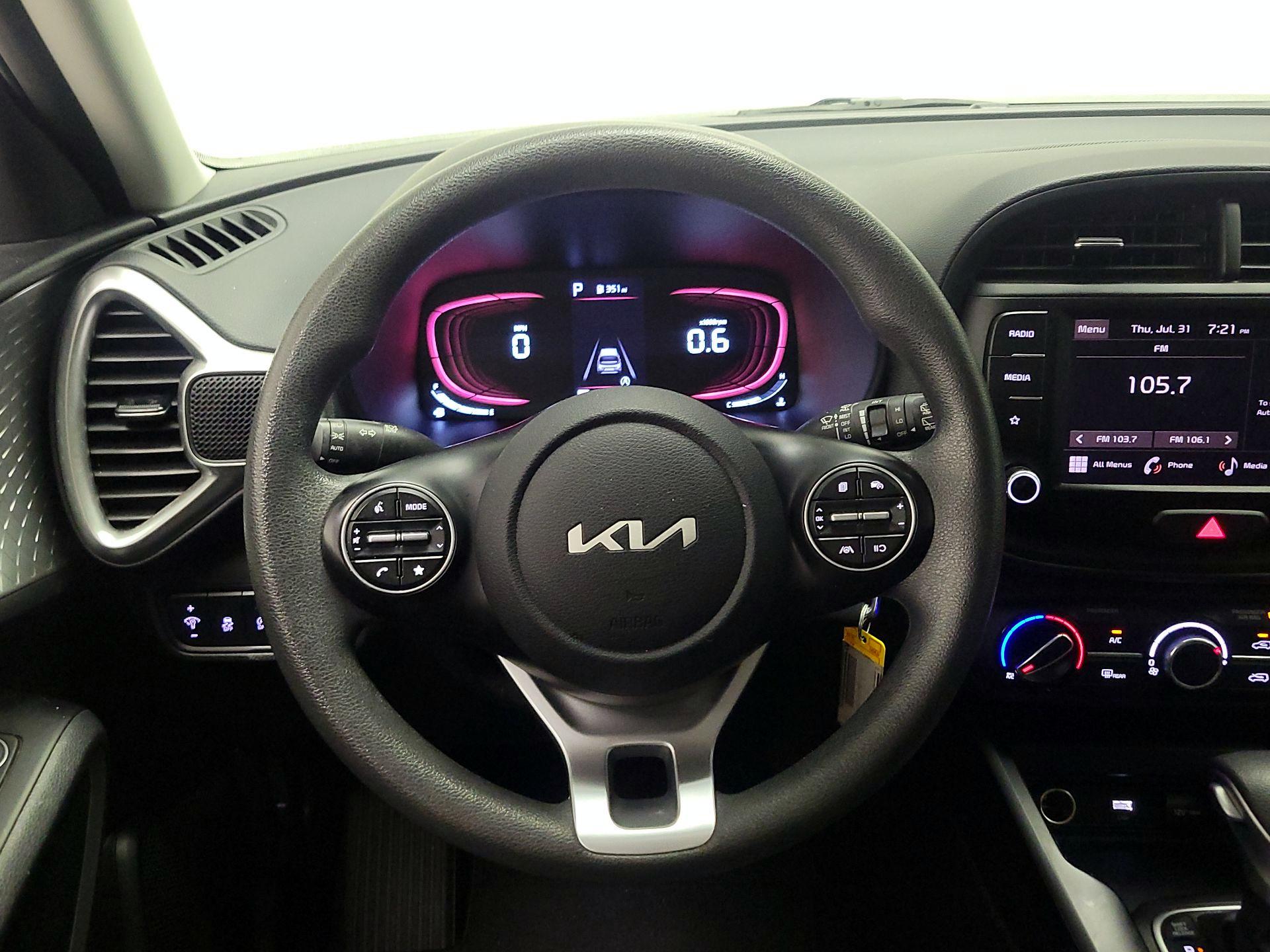 Thumbnail: 2023 Kia Soul - 10