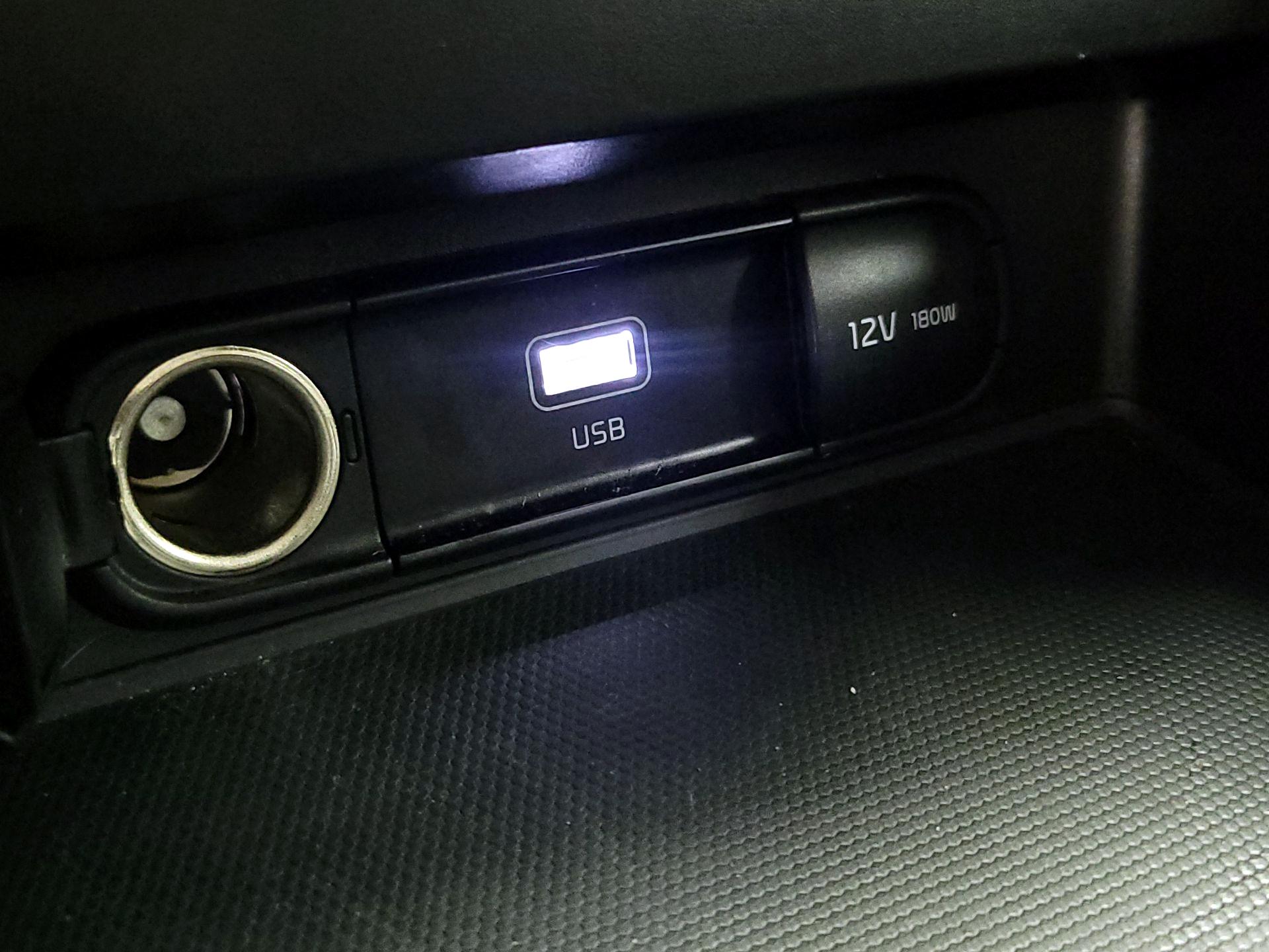 Thumbnail: 2023 Kia Soul - 18