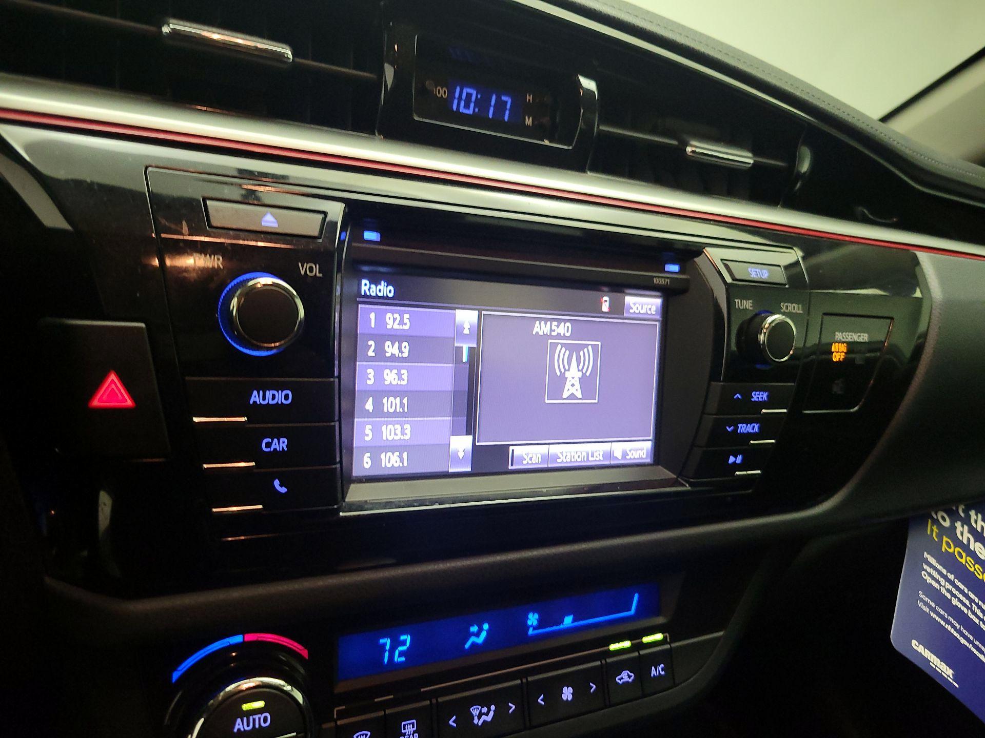 Thumbnail: 2016 Toyota Corolla - 13