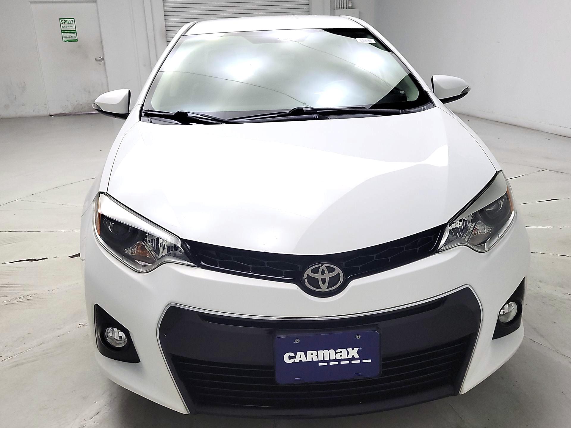 Thumbnail: 2016 Toyota Corolla - 2