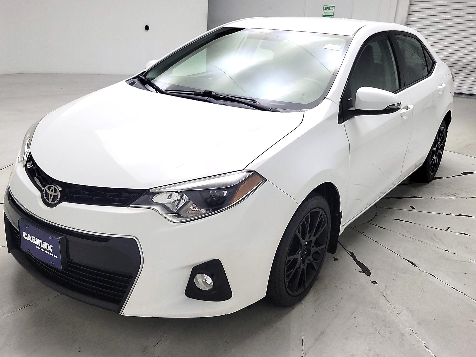 Thumbnail: 2016 Toyota Corolla - 3