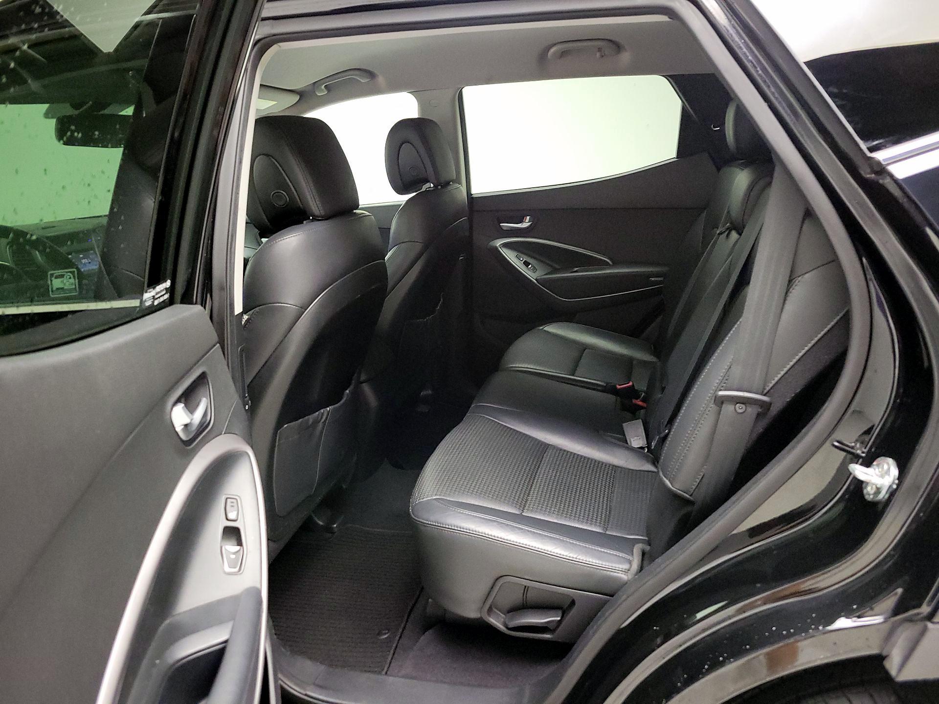 Thumbnail: 2013 Hyundai Santa Fe - 19