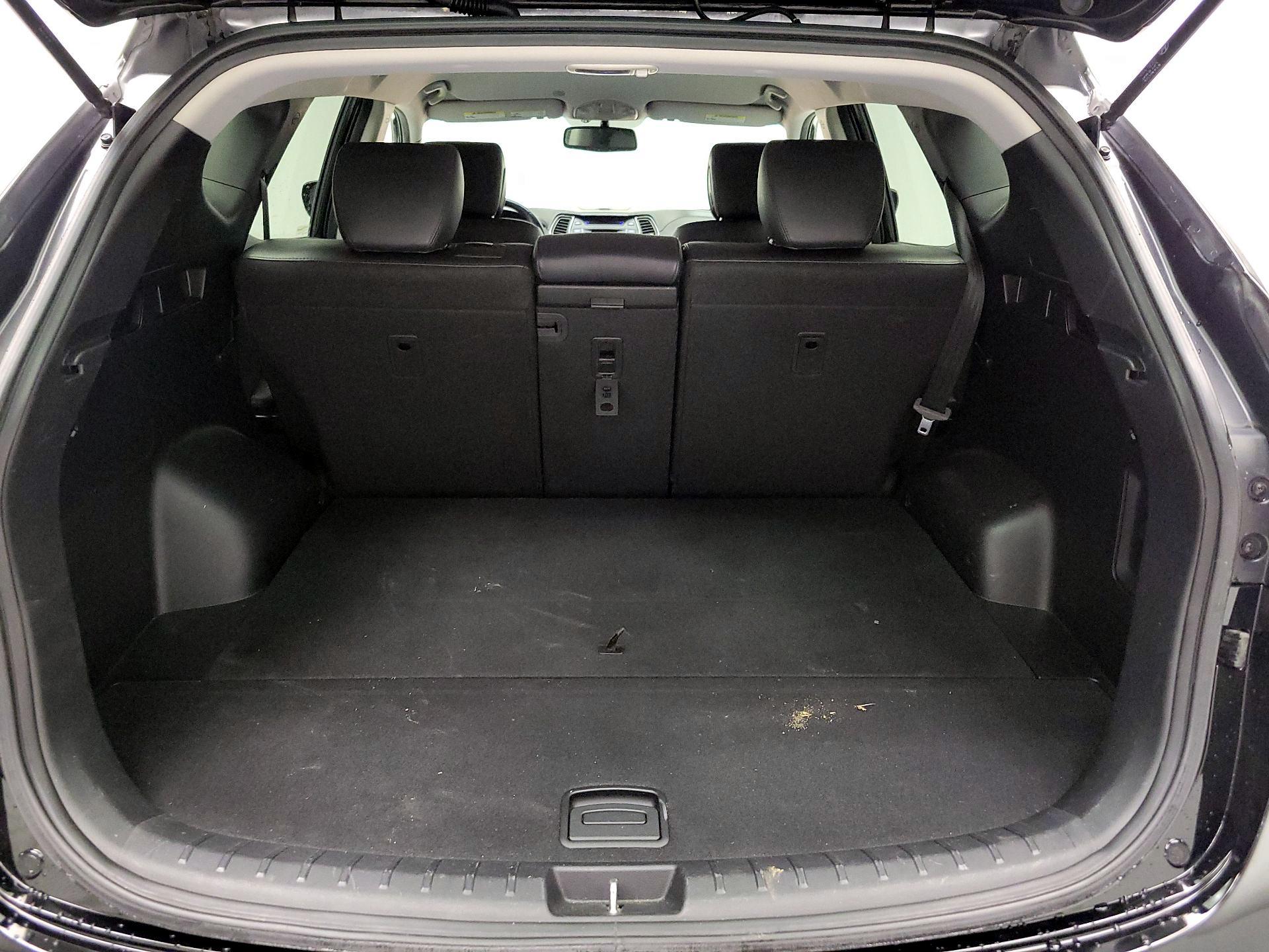 Thumbnail: 2013 Hyundai Santa Fe - 20