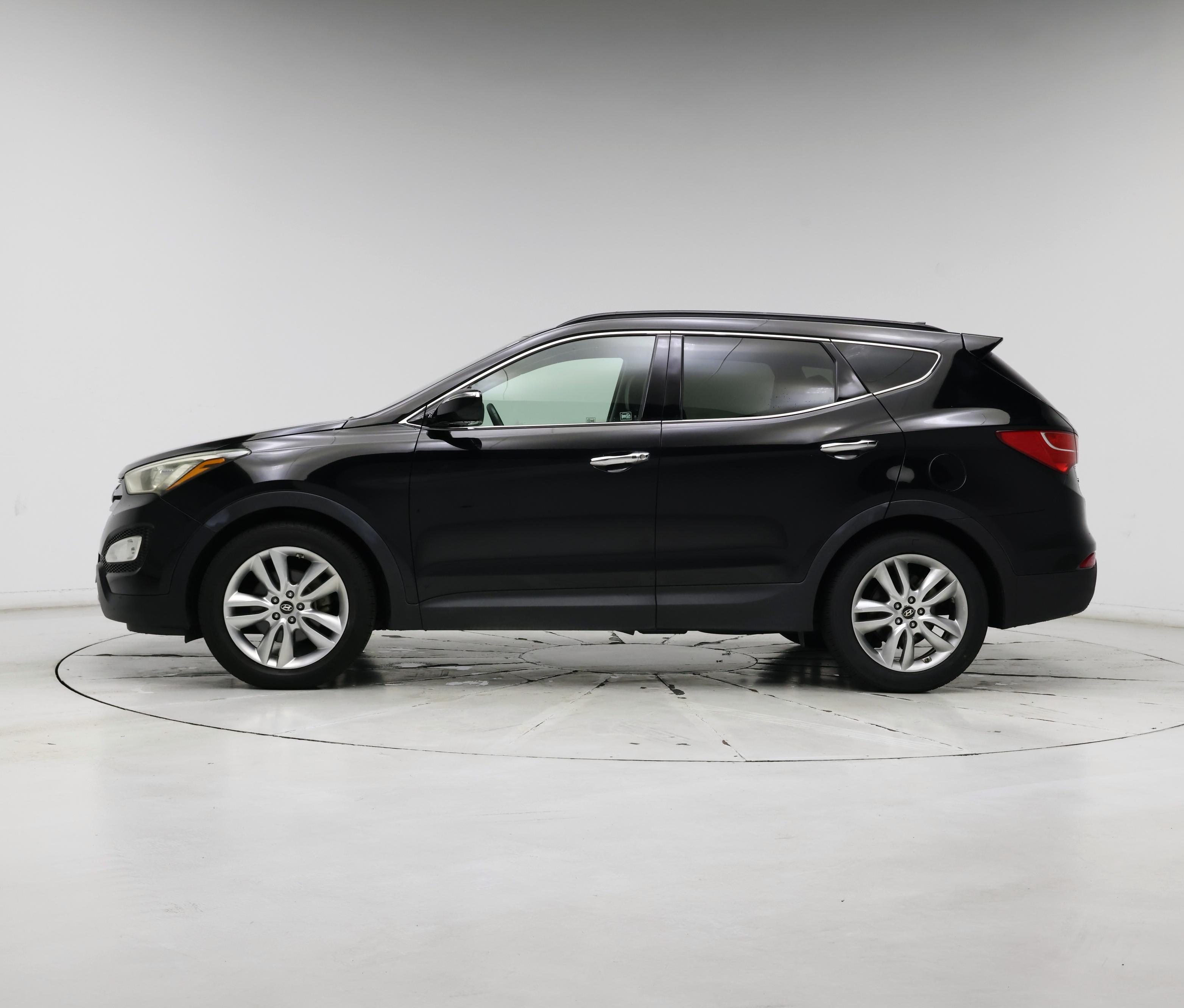 Thumbnail: 2013 Hyundai Santa Fe - 3