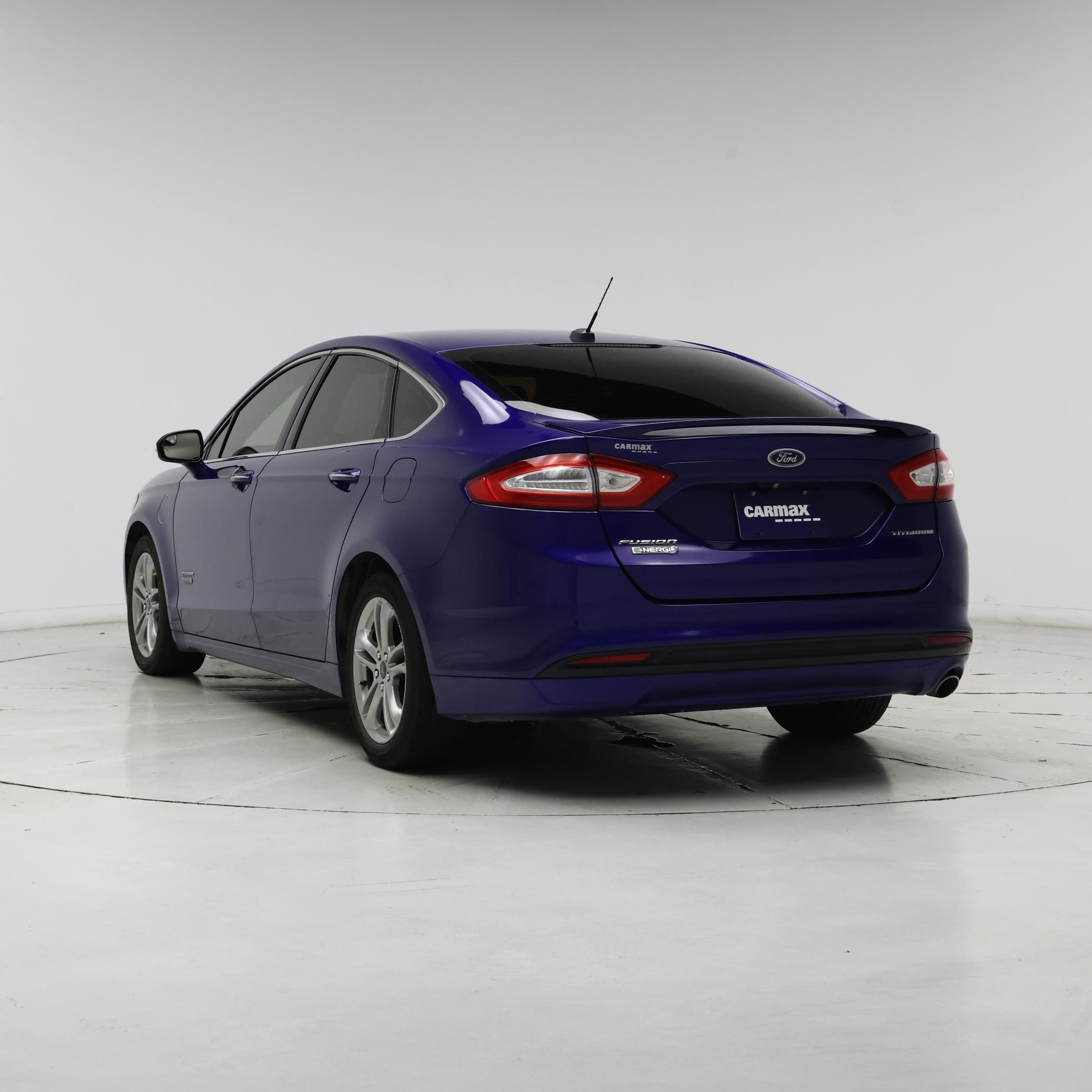 Thumbnail: 2015 Ford Fusion - 2