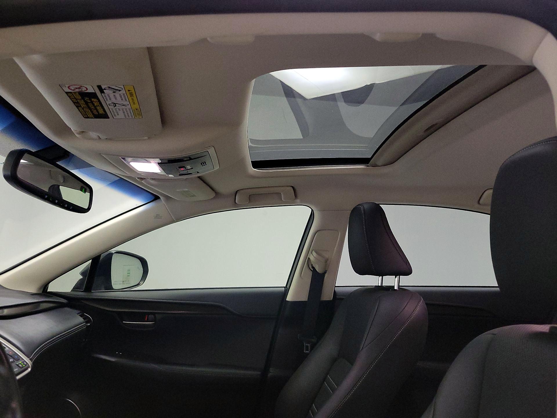 Thumbnail: 2016 Lexus NX - 19