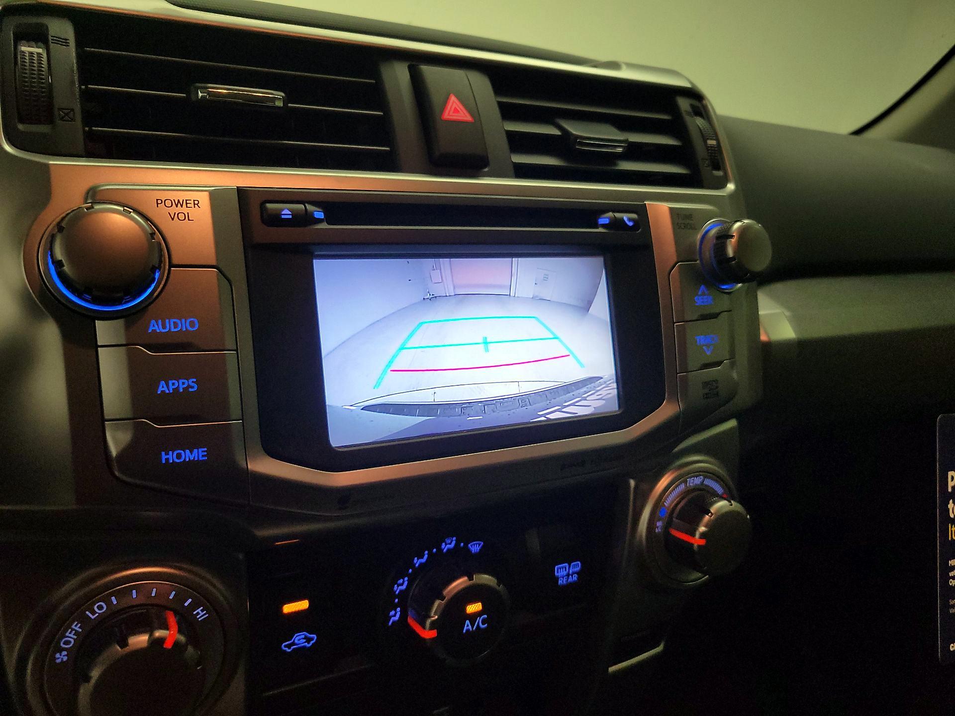 Thumbnail: 2019 Toyota 4Runner - 15