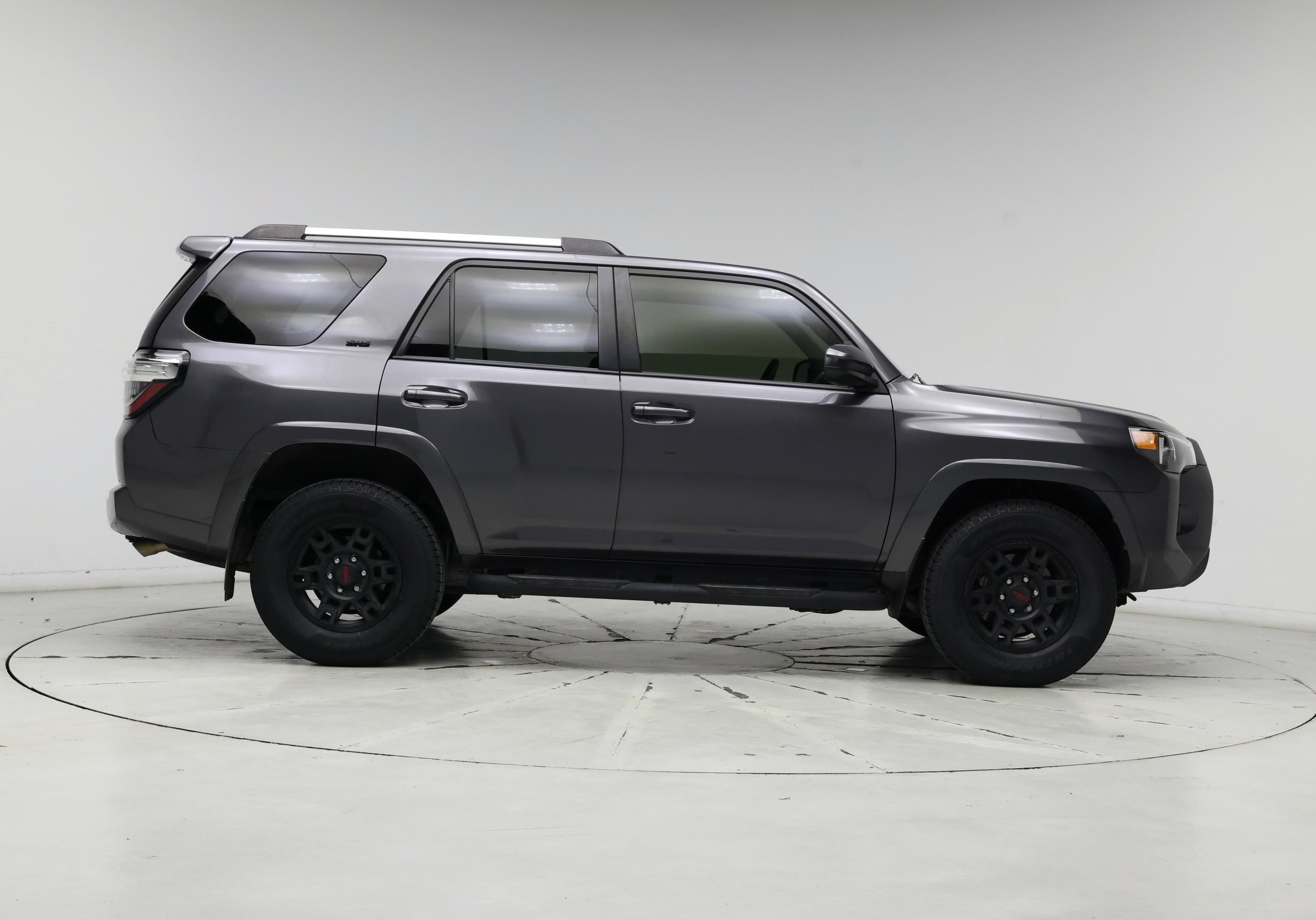 Thumbnail: 2021 Toyota 4Runner - 7