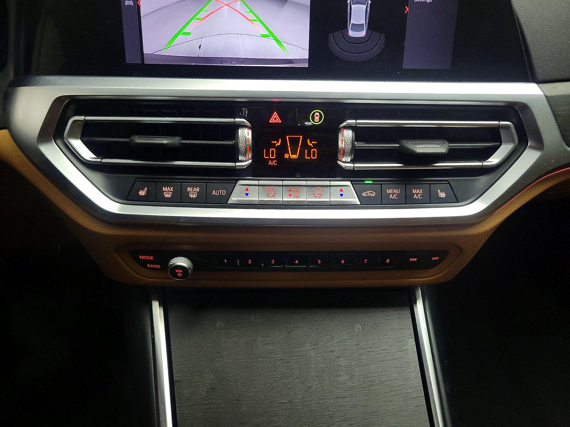 Thumbnail: 2022 BMW 3 Series - 17