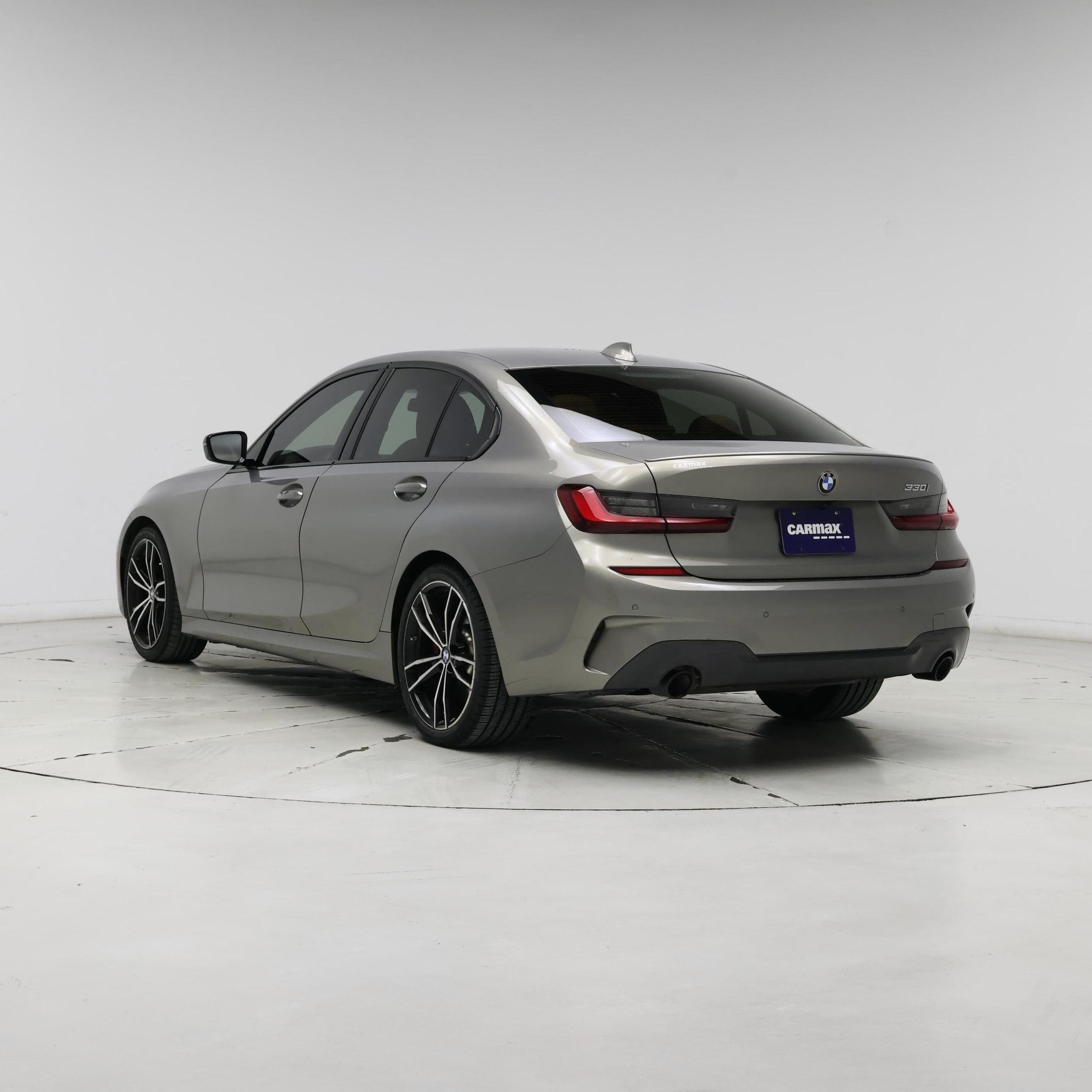 Thumbnail: 2022 BMW 3 Series - 2