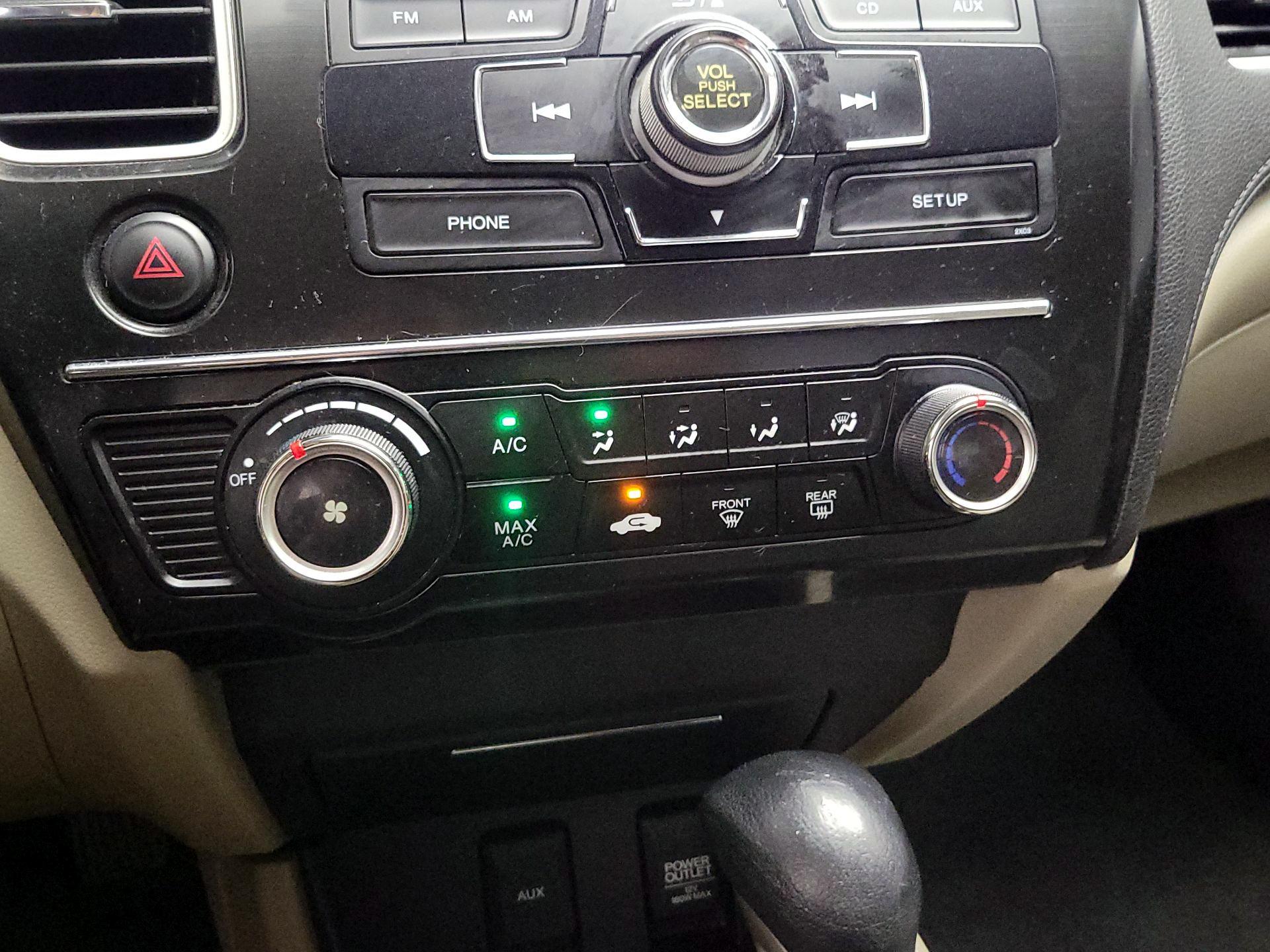 Thumbnail: 2013 Honda Civic - 16