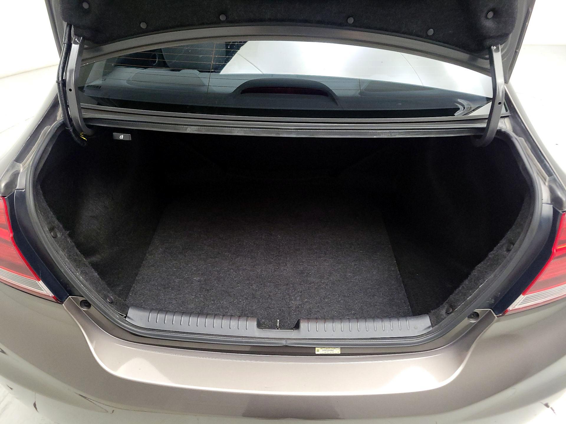 Thumbnail: 2013 Honda Civic - 20