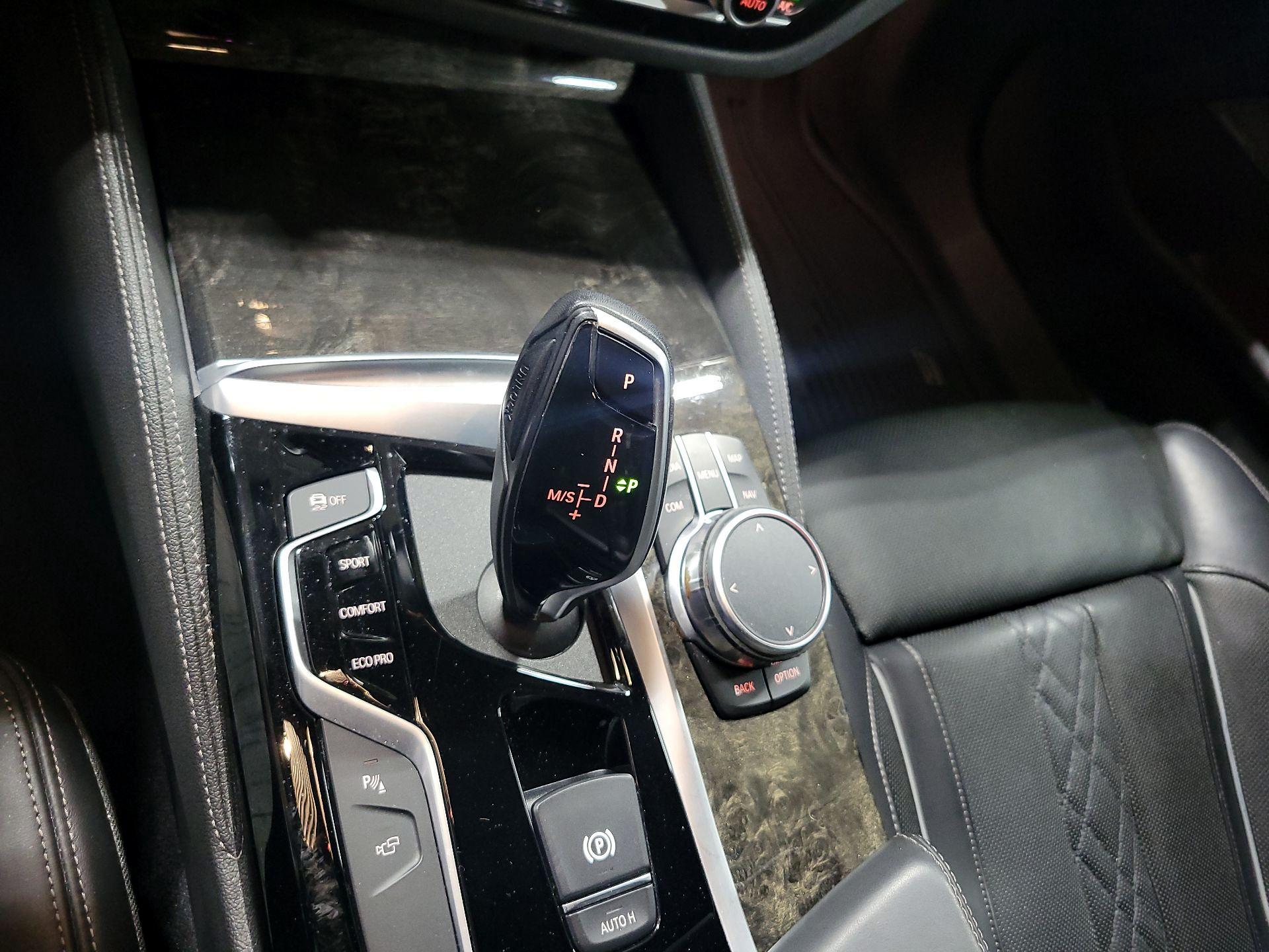 Thumbnail: 2019 BMW 5 Series - 17