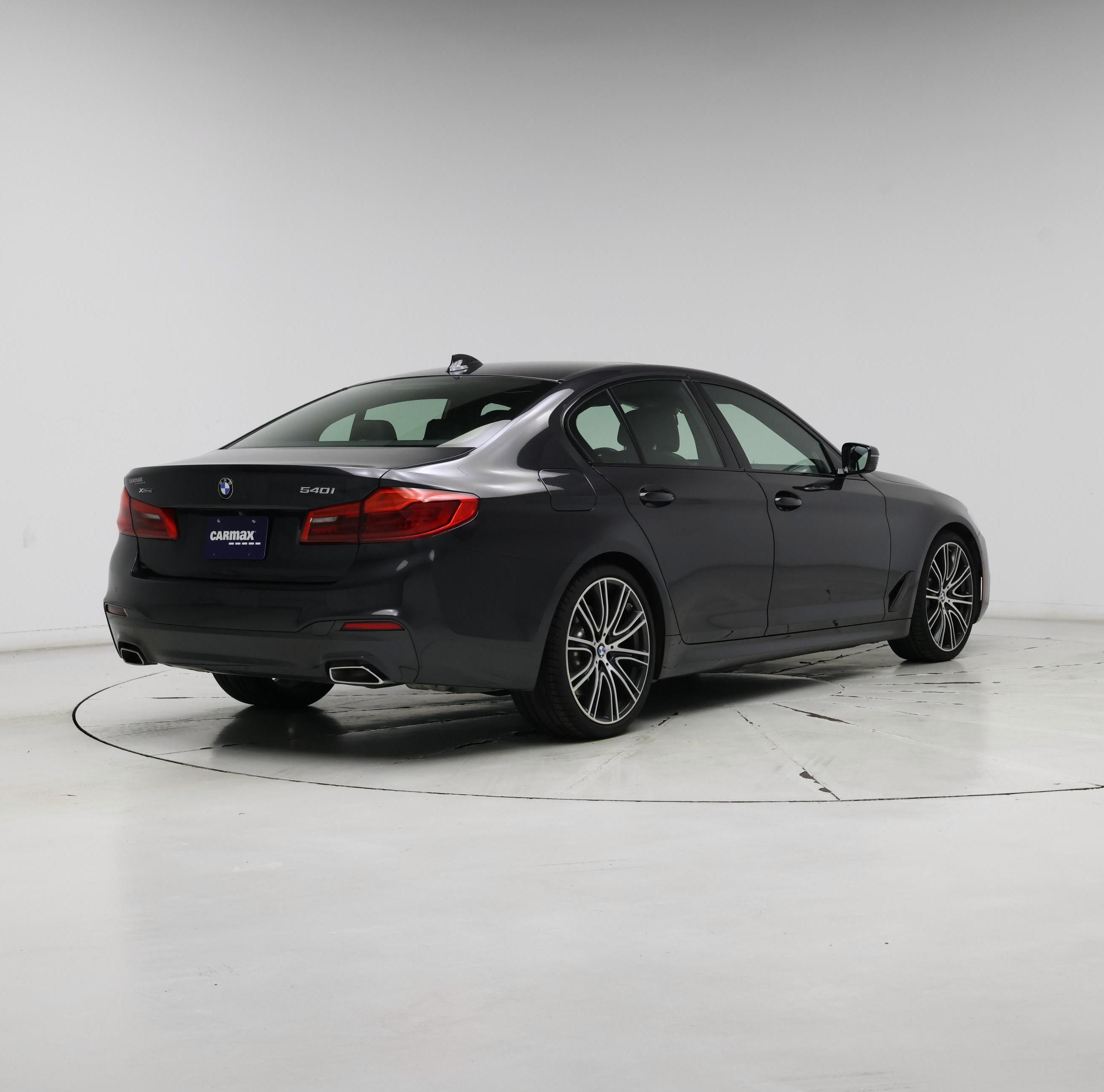 Thumbnail: 2019 BMW 5 Series - 8