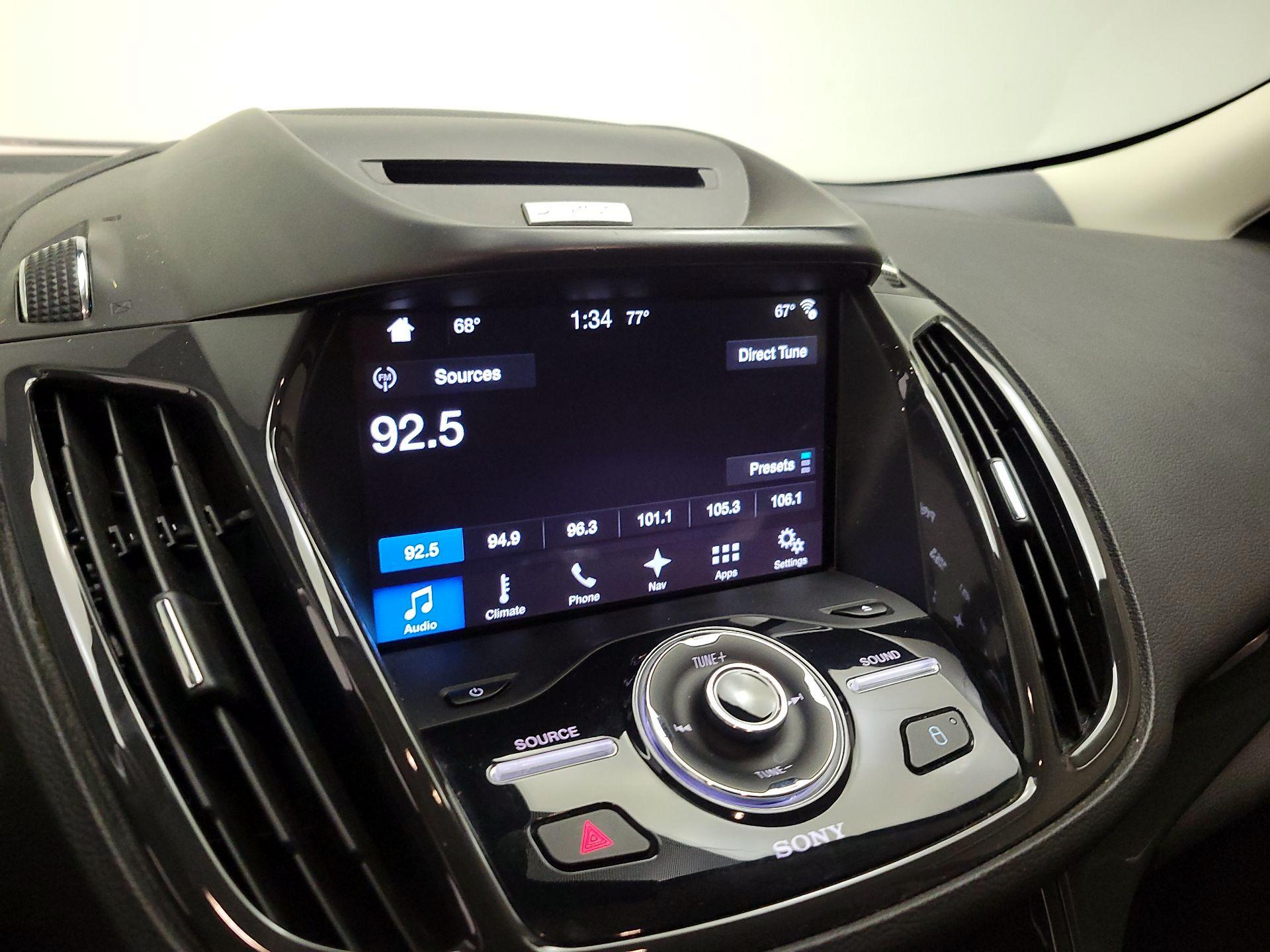 Thumbnail: 2016 Ford Escape - 16