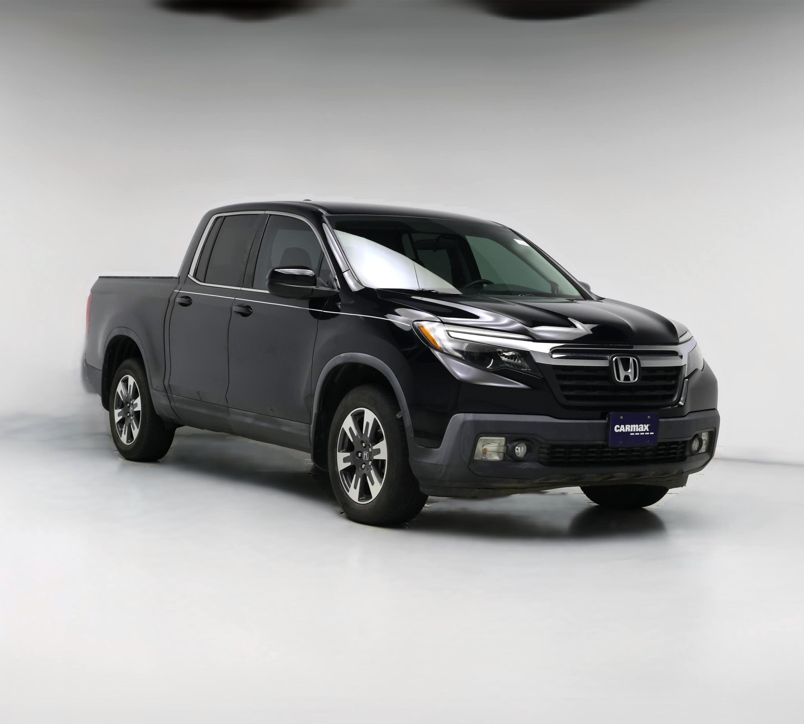 Thumbnail: 2017 Honda Ridgeline - 1