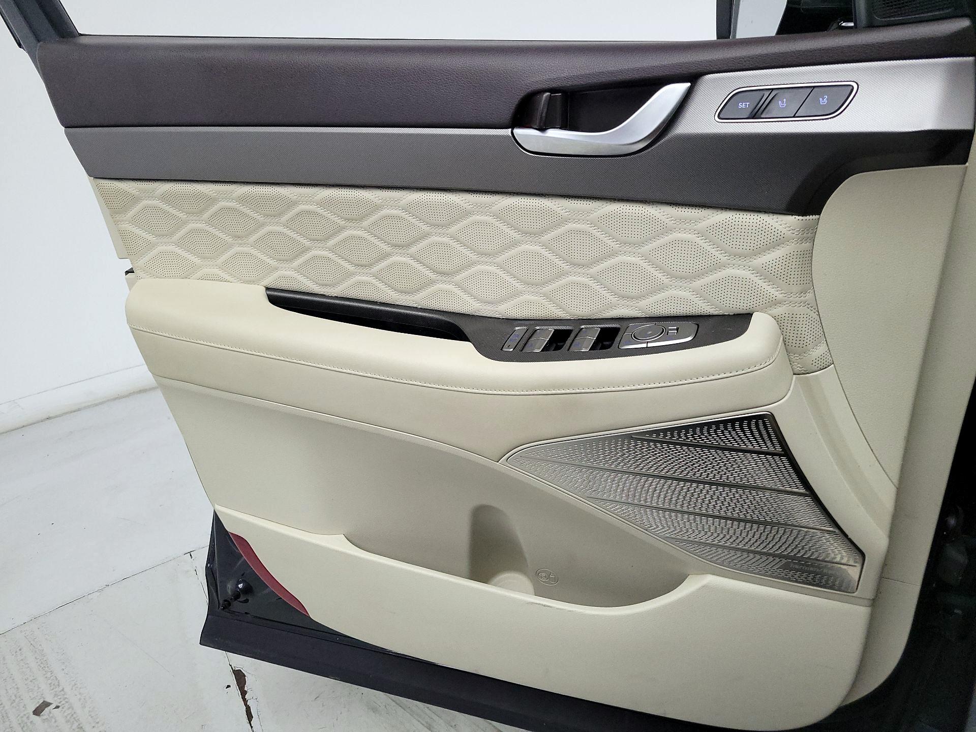 Thumbnail: 2020 Hyundai Palisade - 12