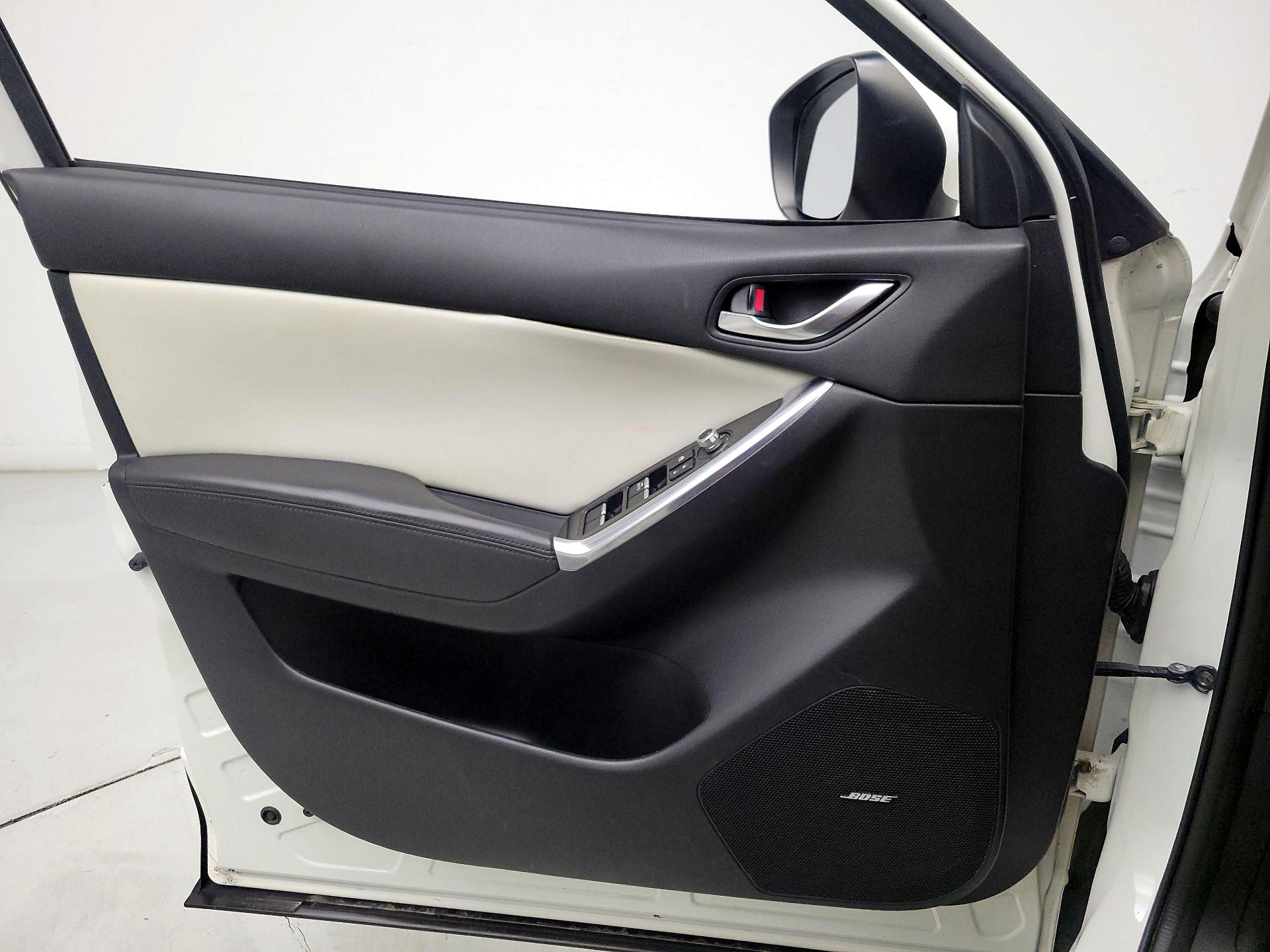 Thumbnail: 2016 Mazda CX-5 - 12