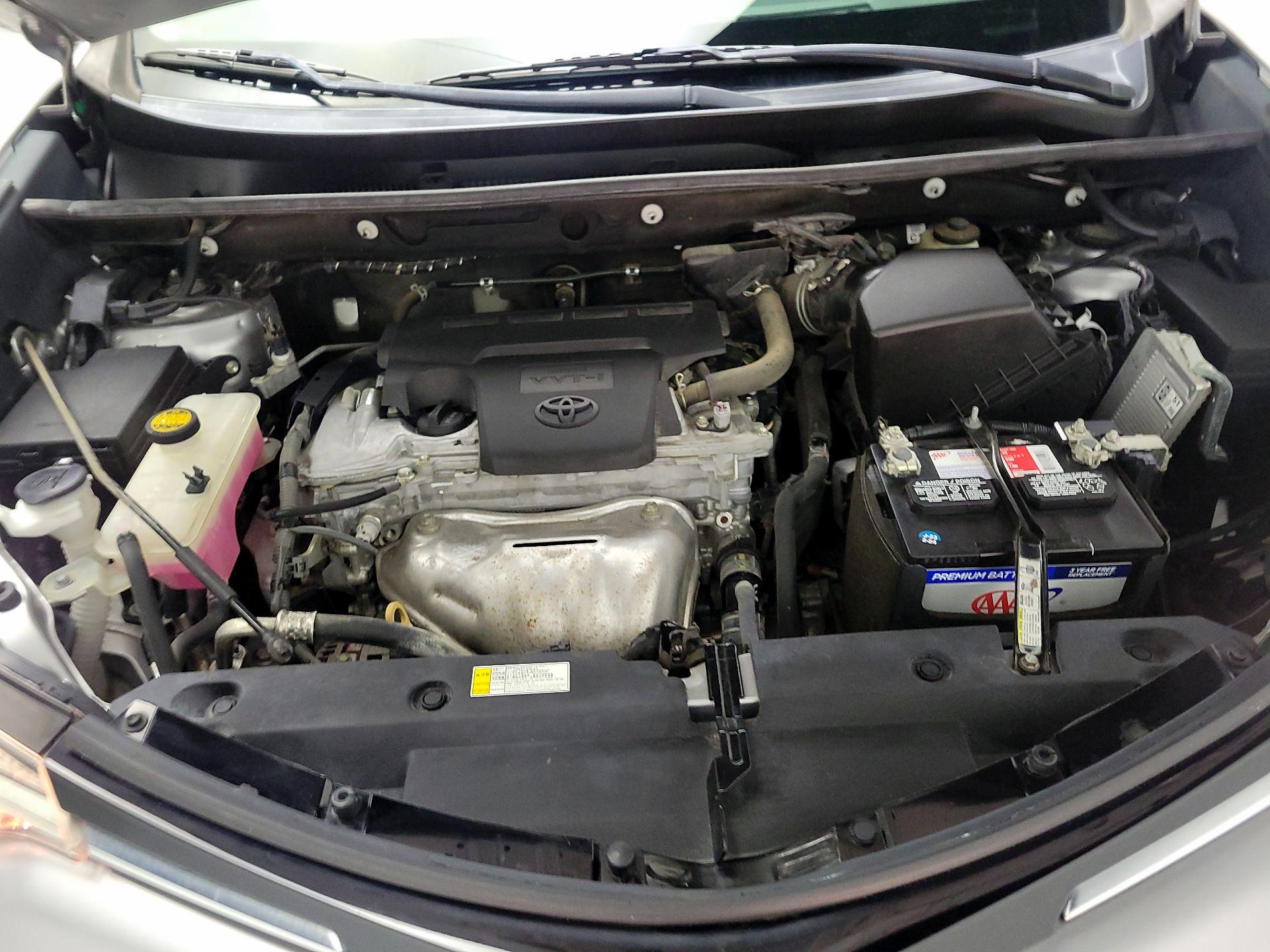 Thumbnail: 2016 Toyota RAV4 - 20